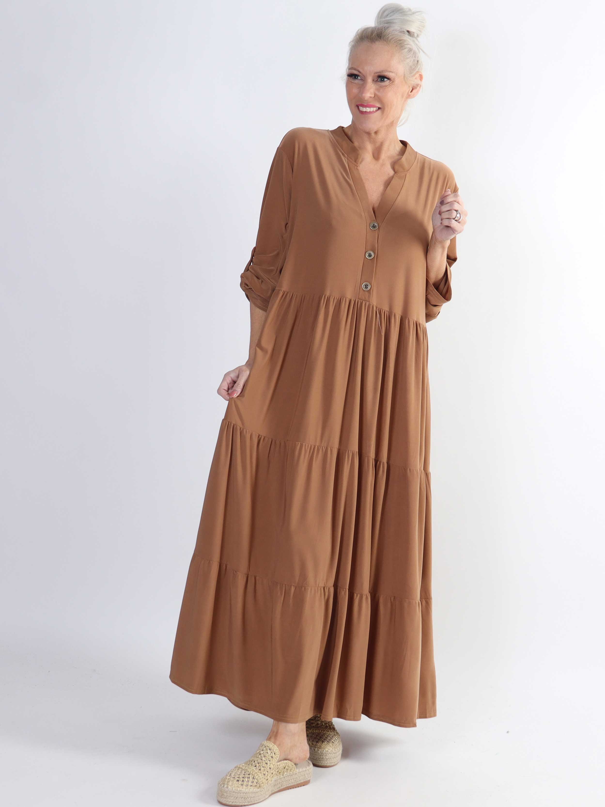 Milano Plain - Lång enfärgad plus size klänning med lager på lager look