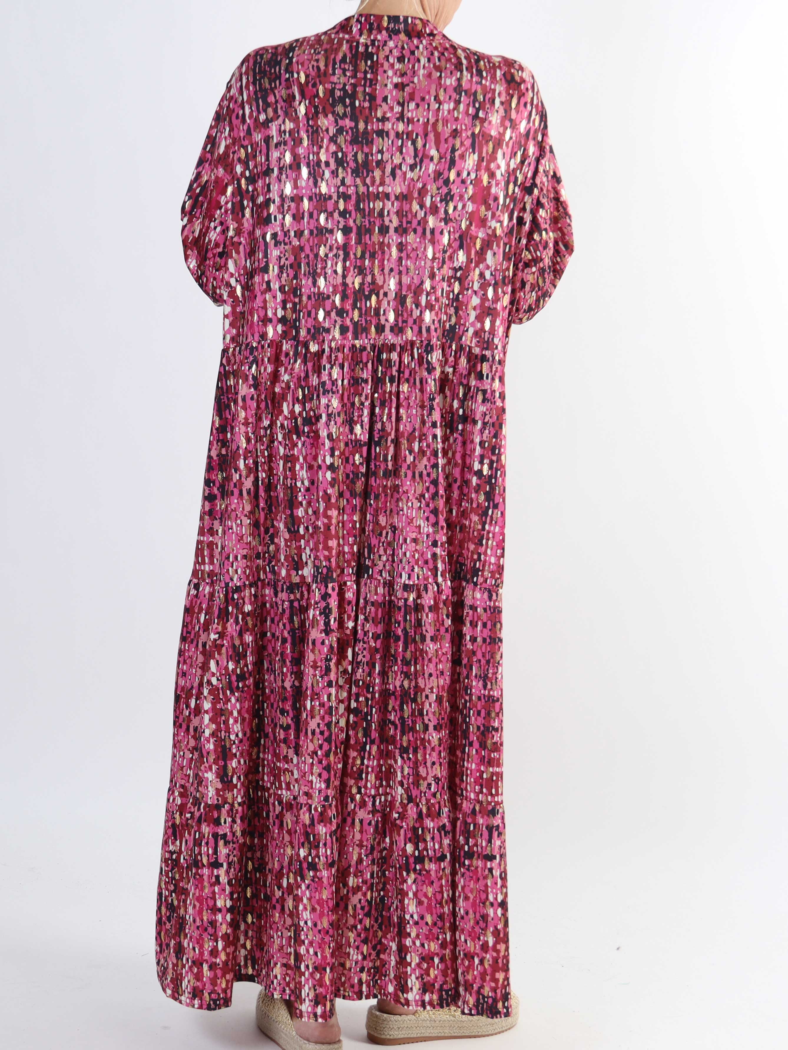 Milano Pattern - Lång mönstrad plus size klänning med lager på lager look