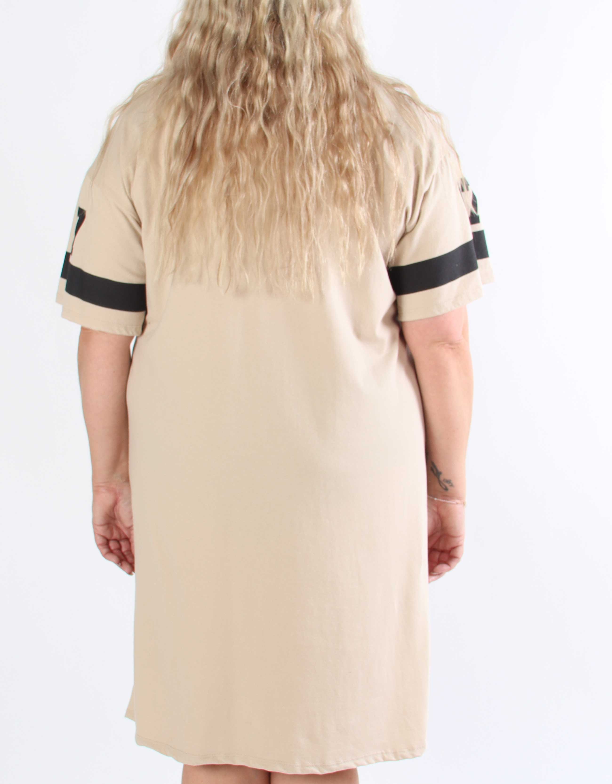 Millie - Plus size queen t-shirtklänning i mjuk bomull