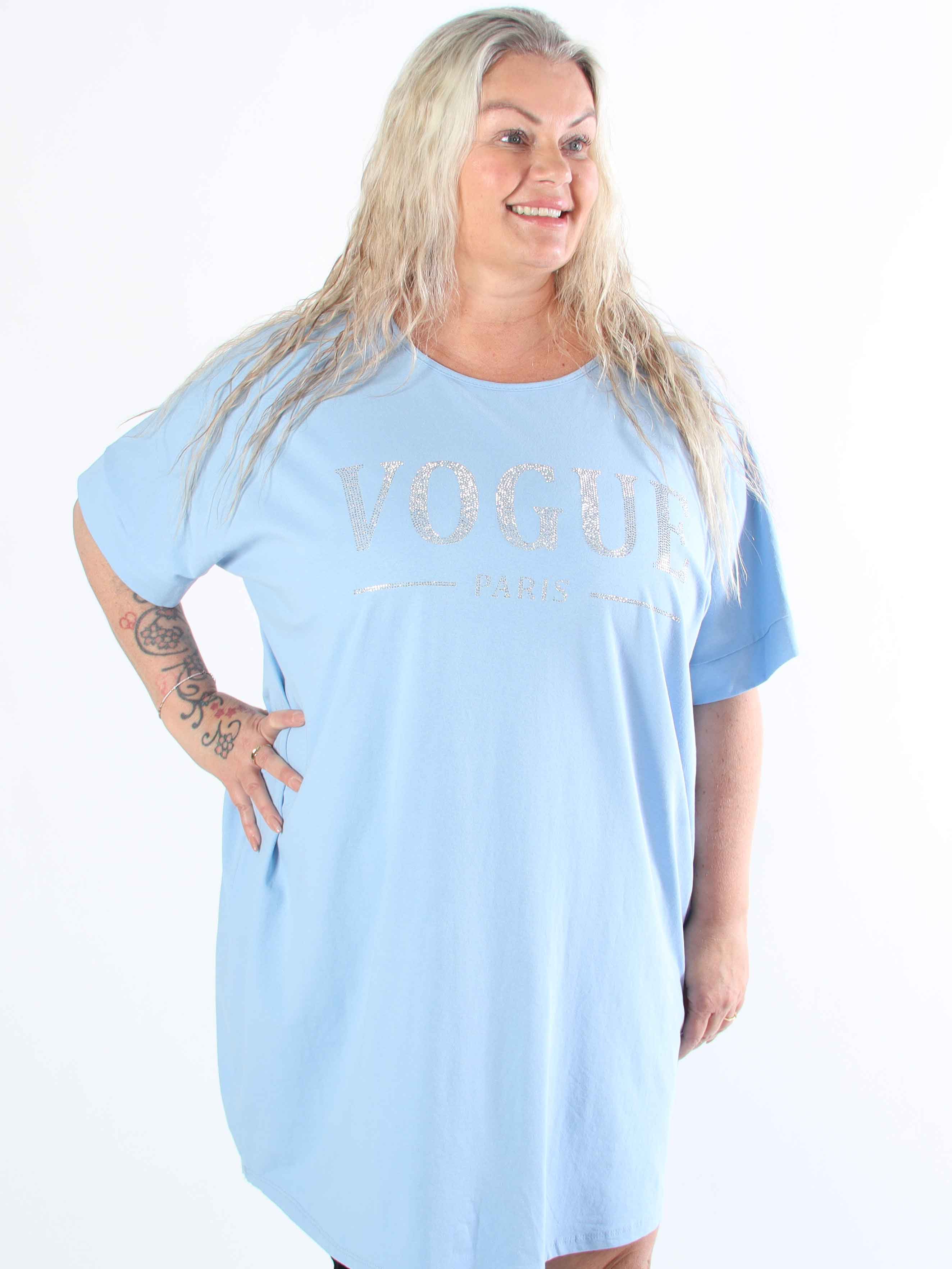 Mintu Dress - Plus size t-shirtklänning i bomull med slits