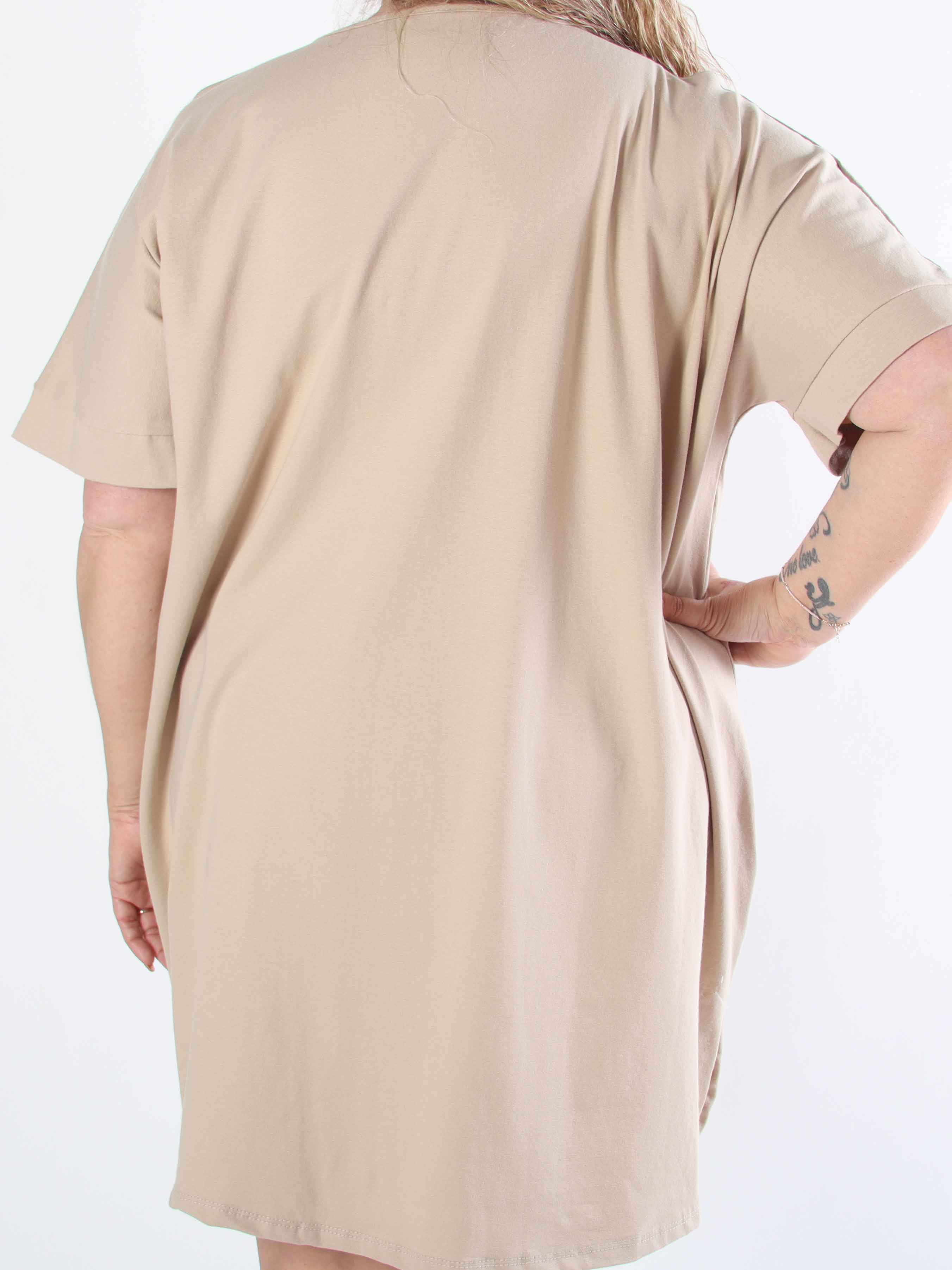 Mintu Dress - Plus size t-shirtklänning i bomull med slits