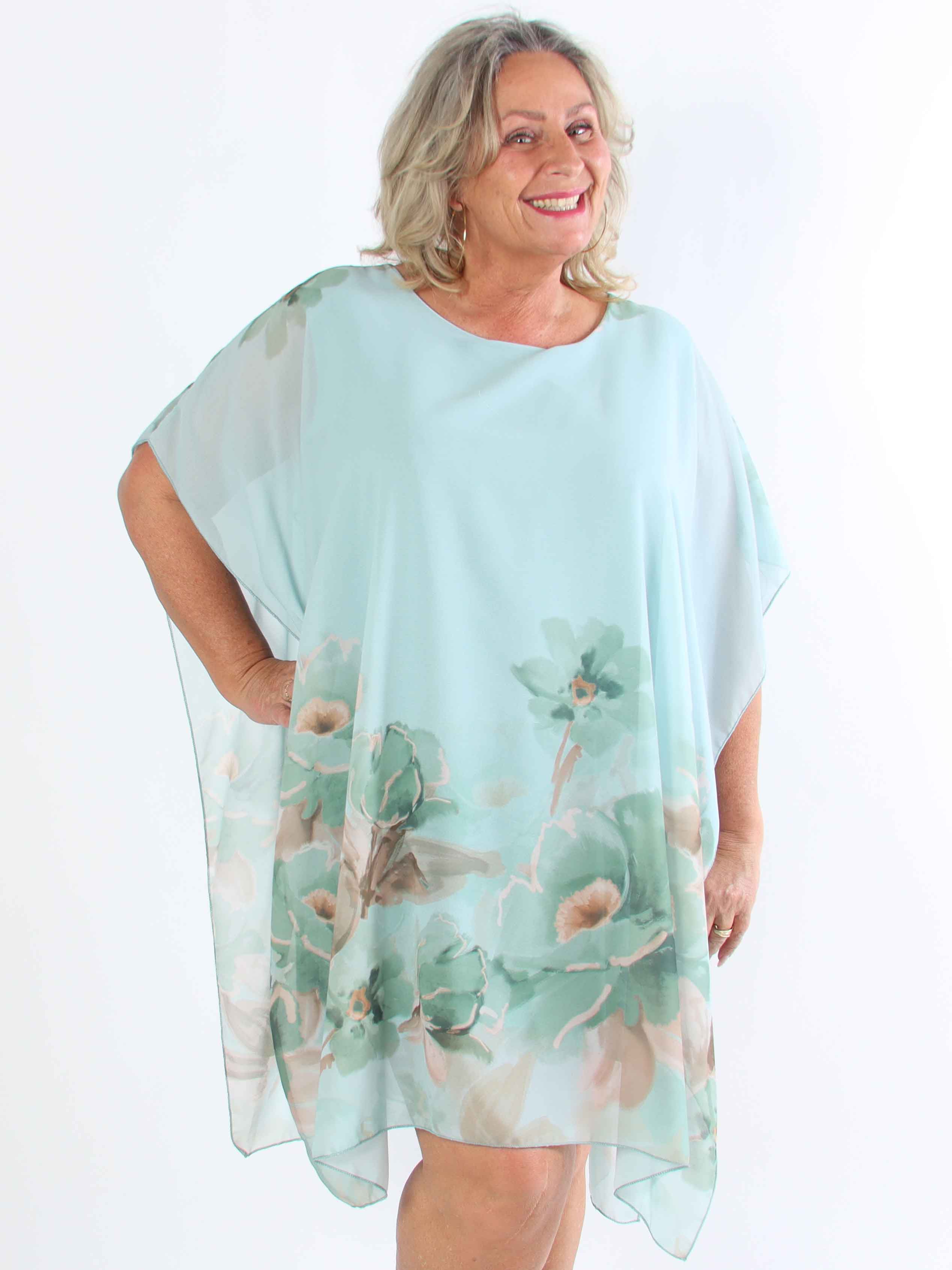 Mirabella - Tunikaklänning i plus size med chiffonglager och underkjol i viskos