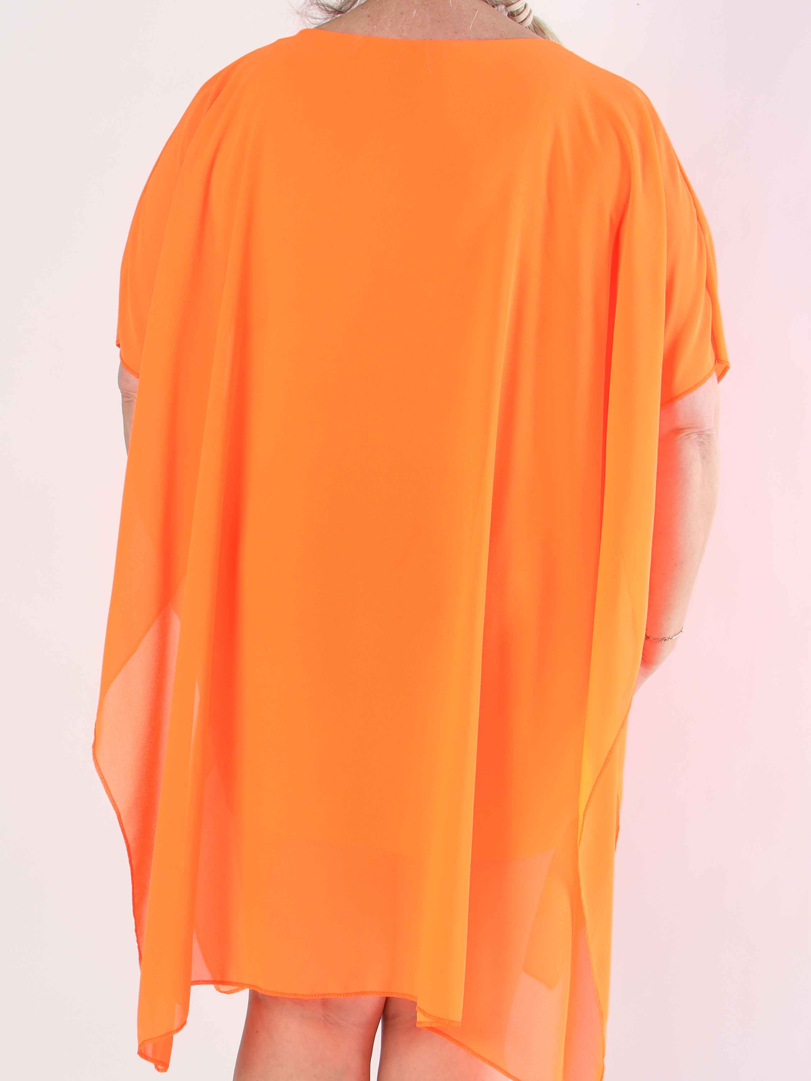 Mirabella Plain - Tunikaklänning i plus size med chiffonglager och underkjol i viskos