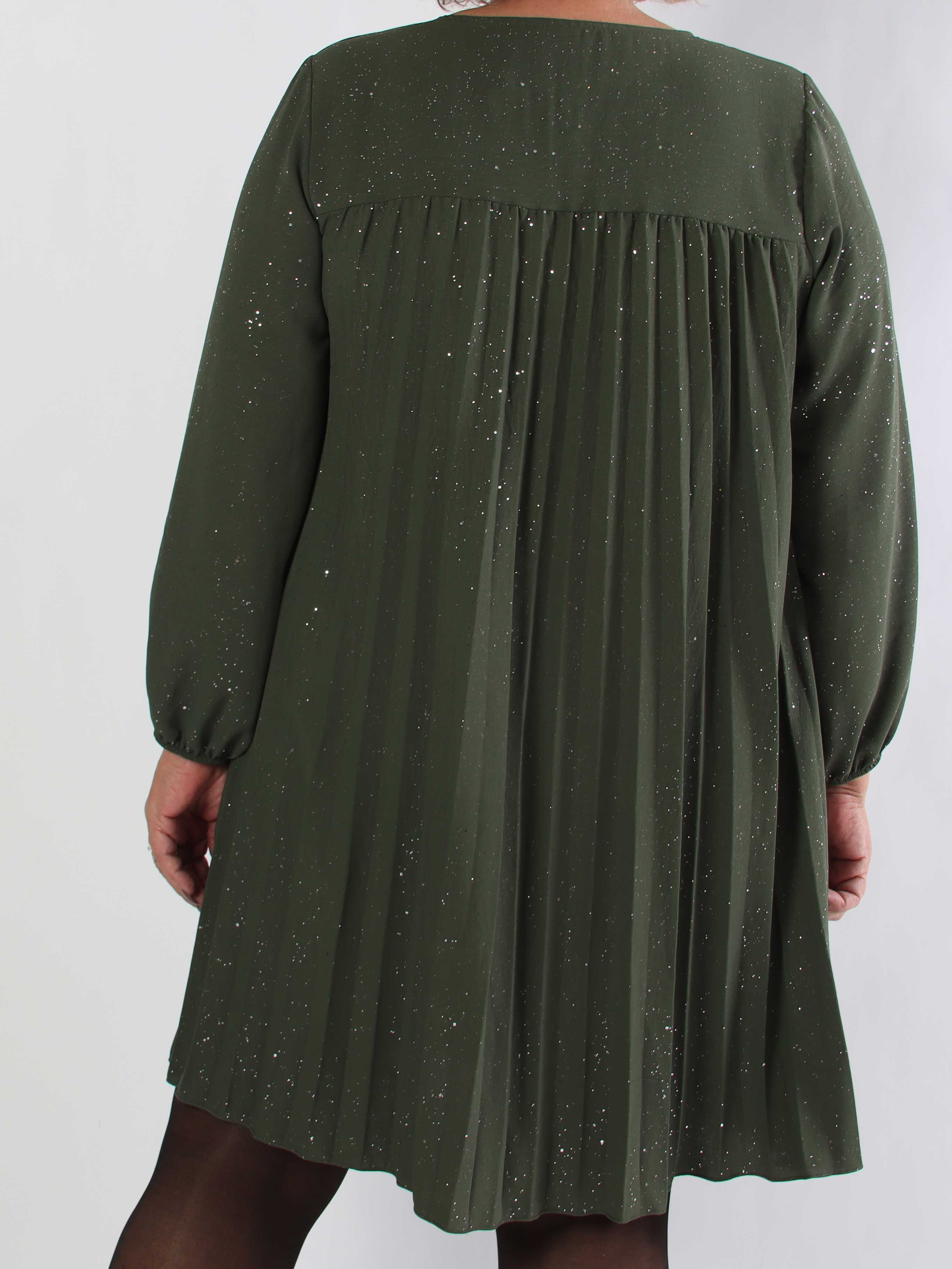 Nancy Glitter Short L/S - Plisserad plus size klänning med fickor och glitter