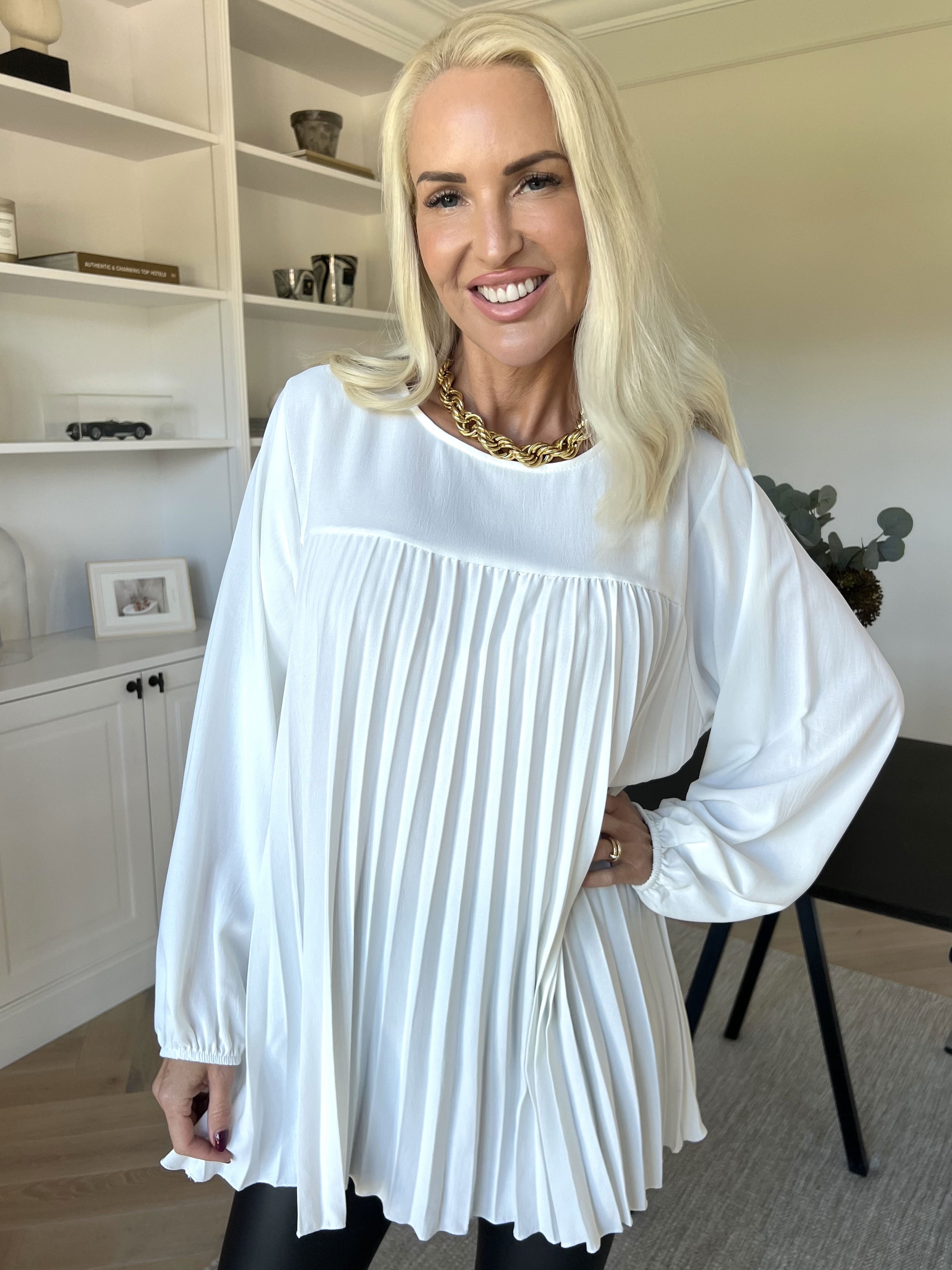 Nancy Shirt L/S - Söt blus med plissering
