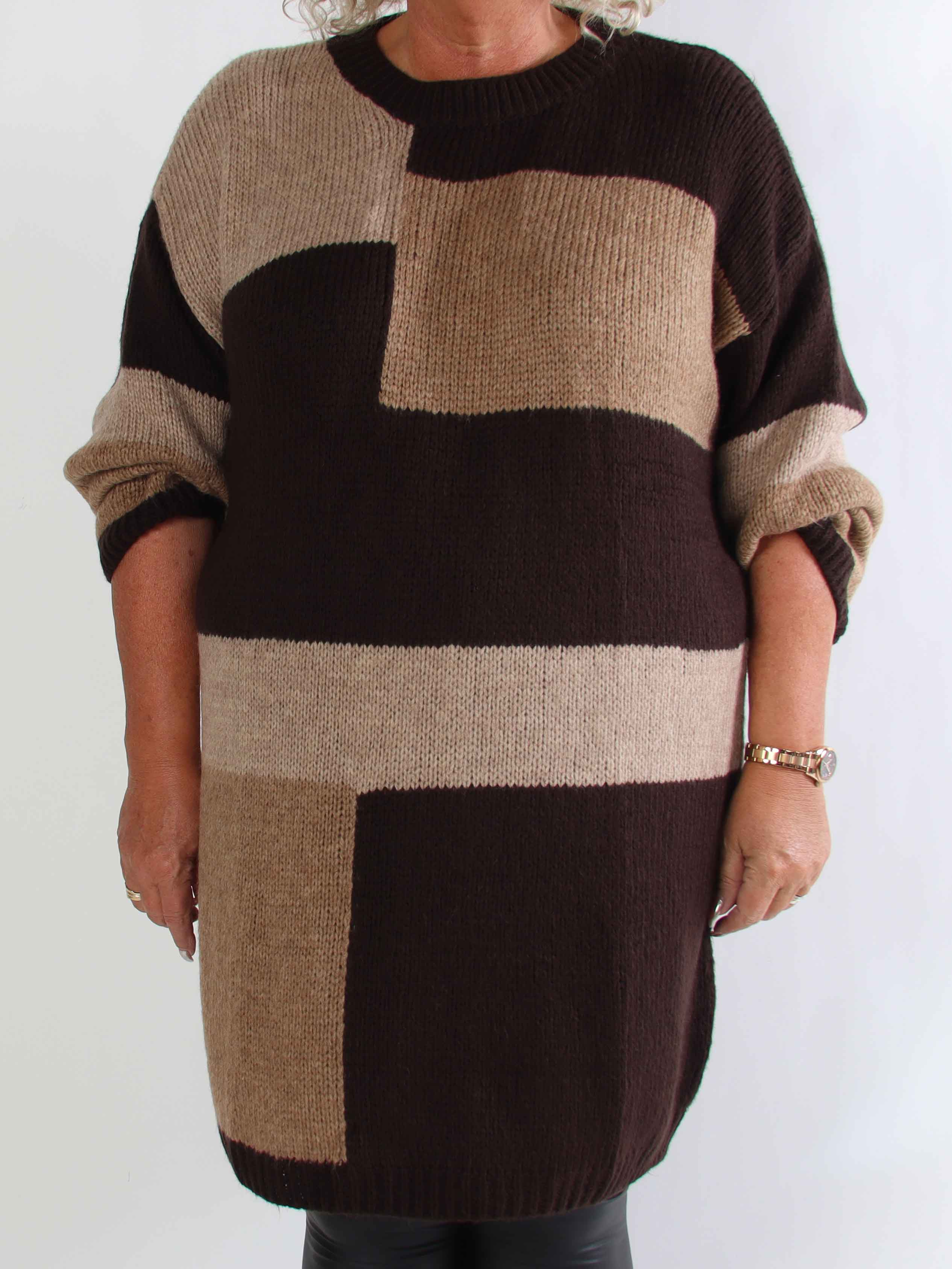 Nesrin - Stickad flerfärgad plus size klänning