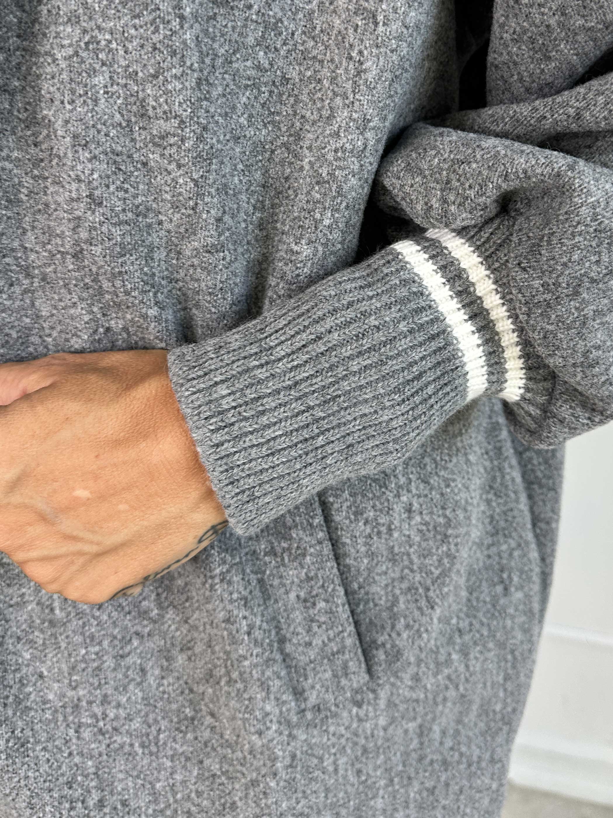 Nitas - Övergångsjacka med stickad del på ärmen