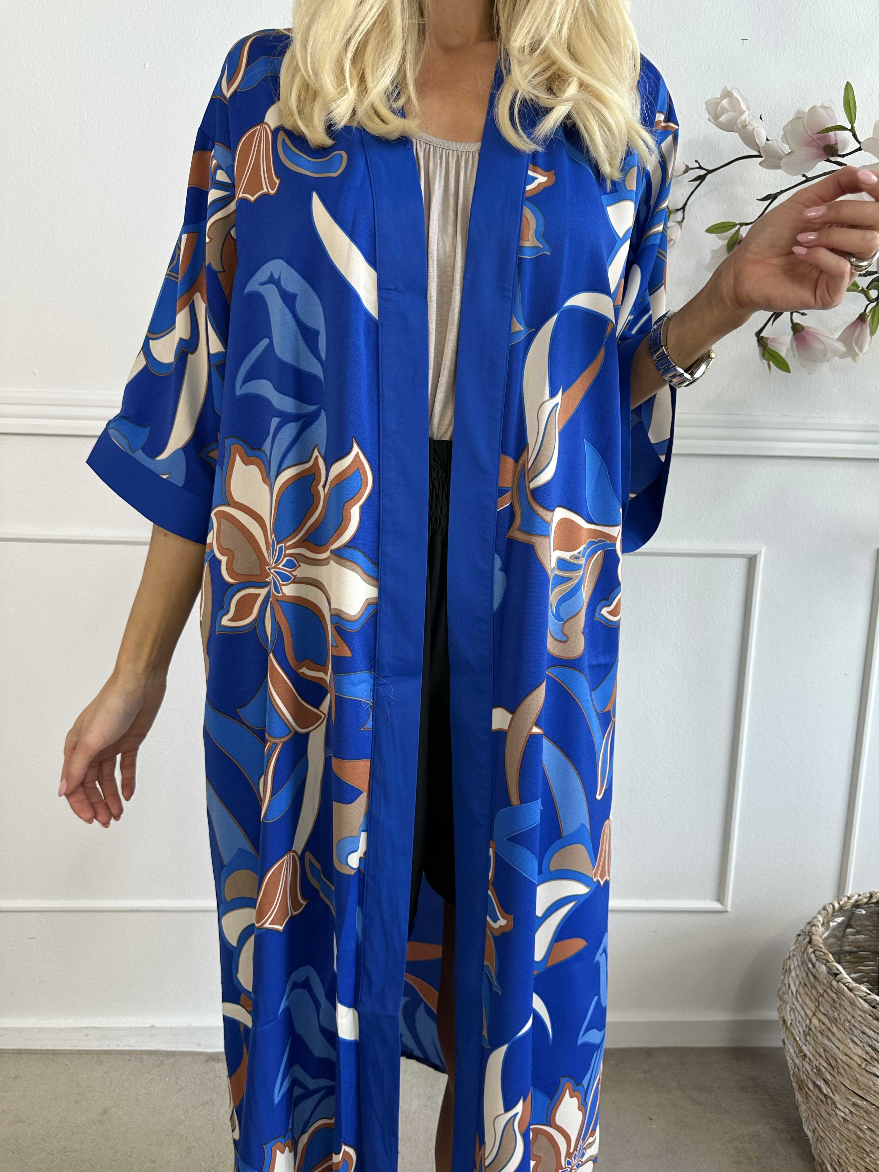 Nora - Lång kimono i viskos med mönster