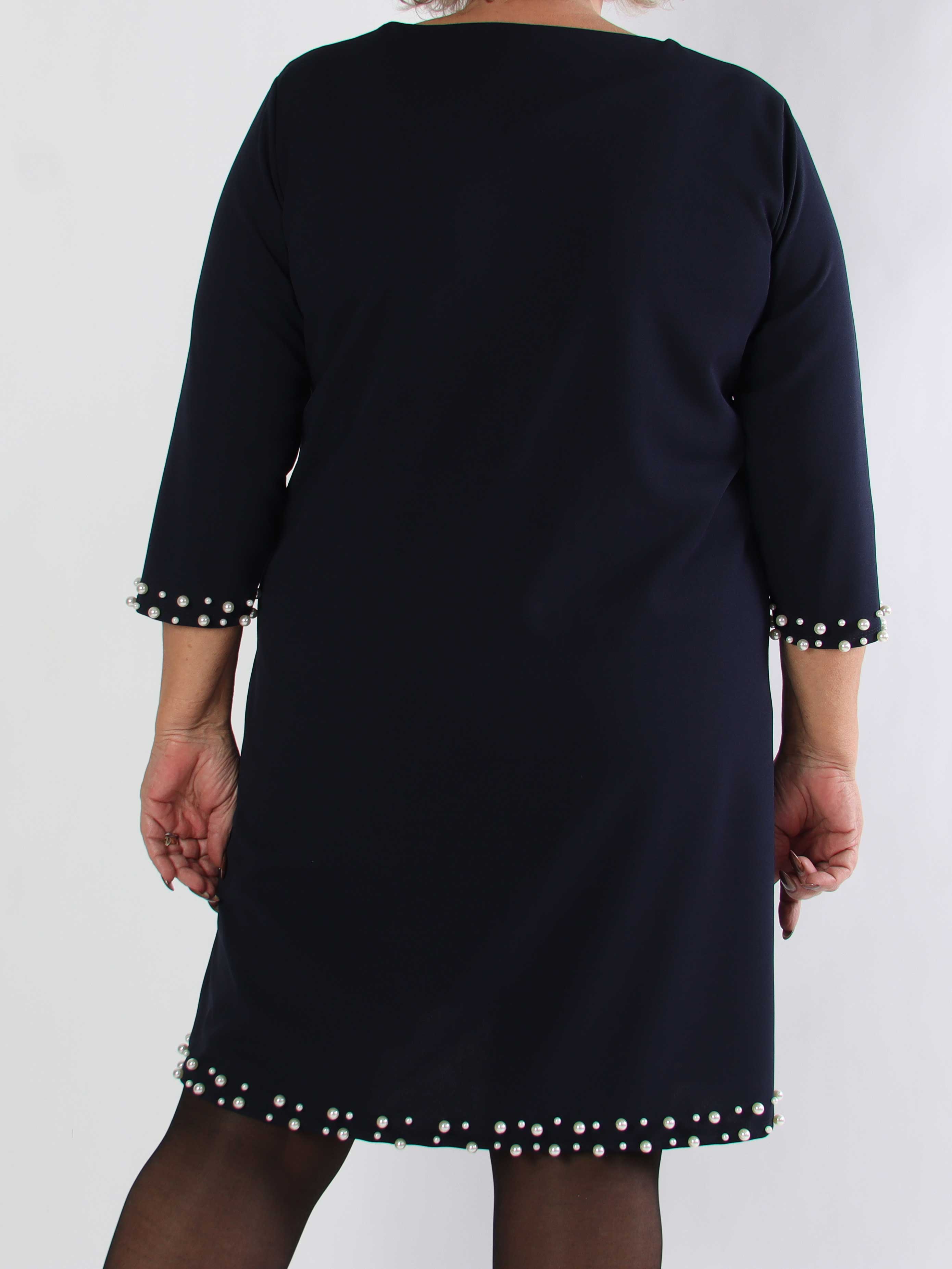 Obi - Klassisk plus size klänning med fina pärlor