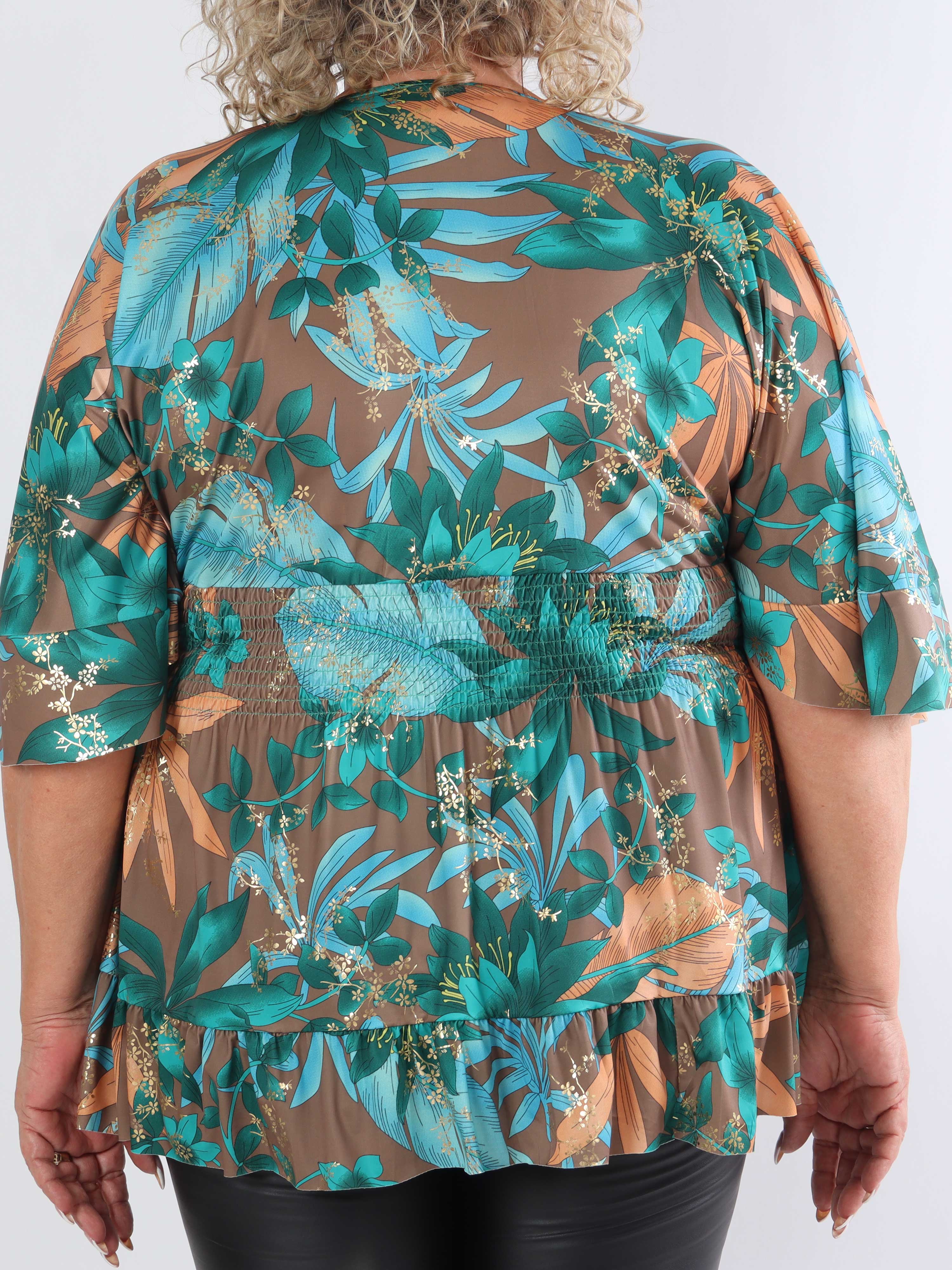 Pamela Gold Flower Shirt - Söt tunika i plusstorlek med smock och volanger