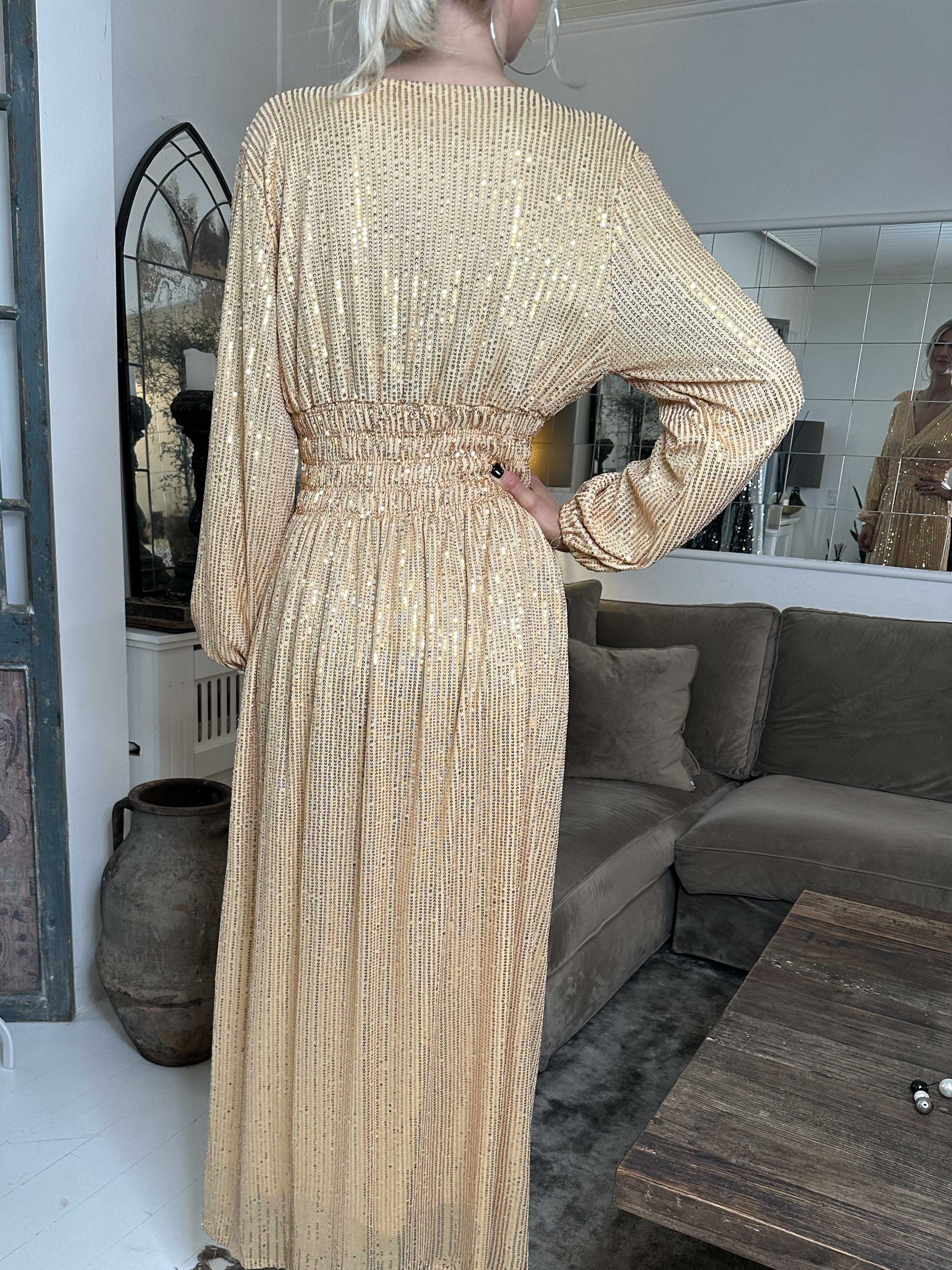 Pams Glitter L/S - Lång vacker klänning med paljetter