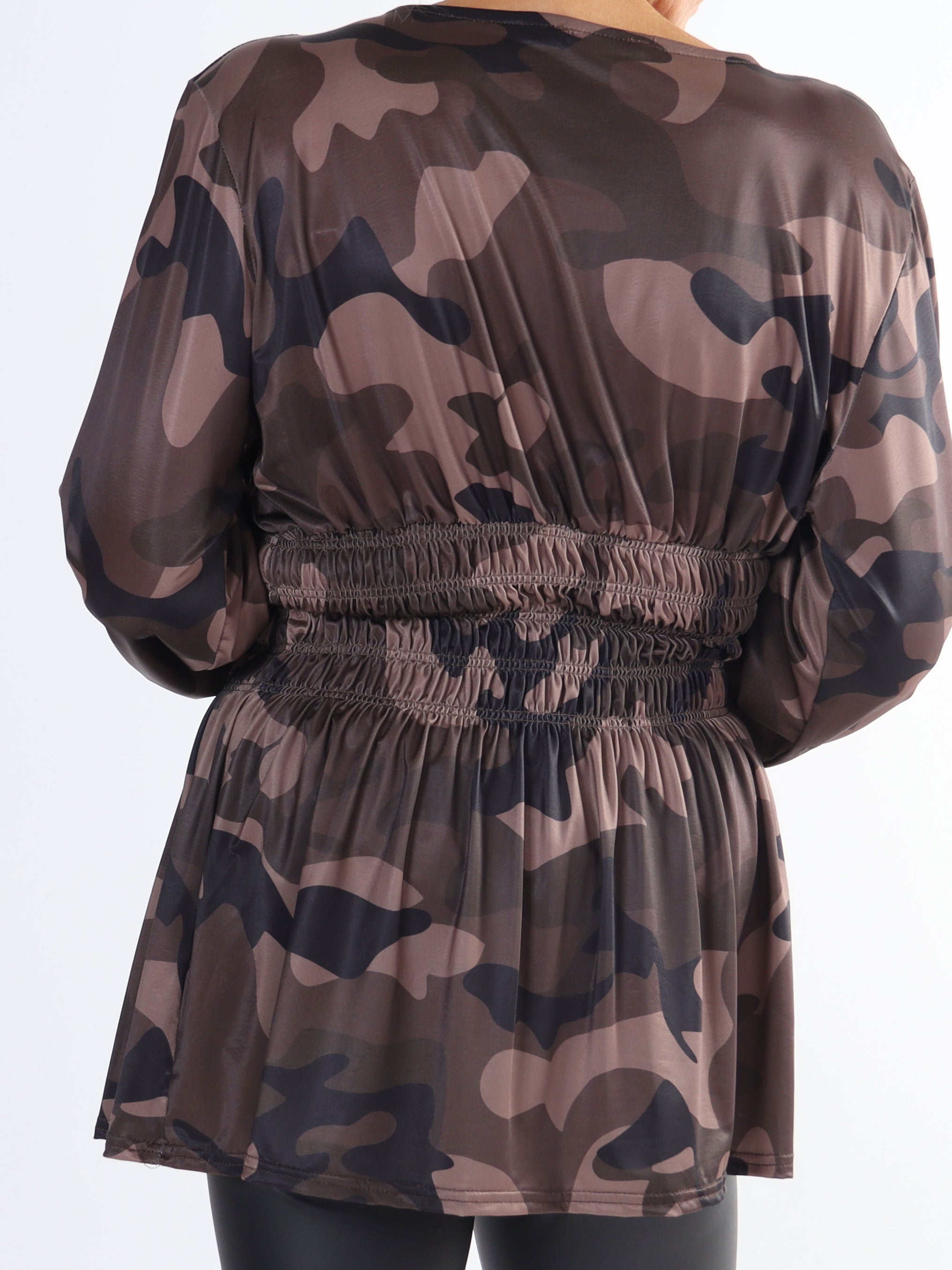 Pams Camo Shirt L/S - Blus med lång ärm i plusstorlek