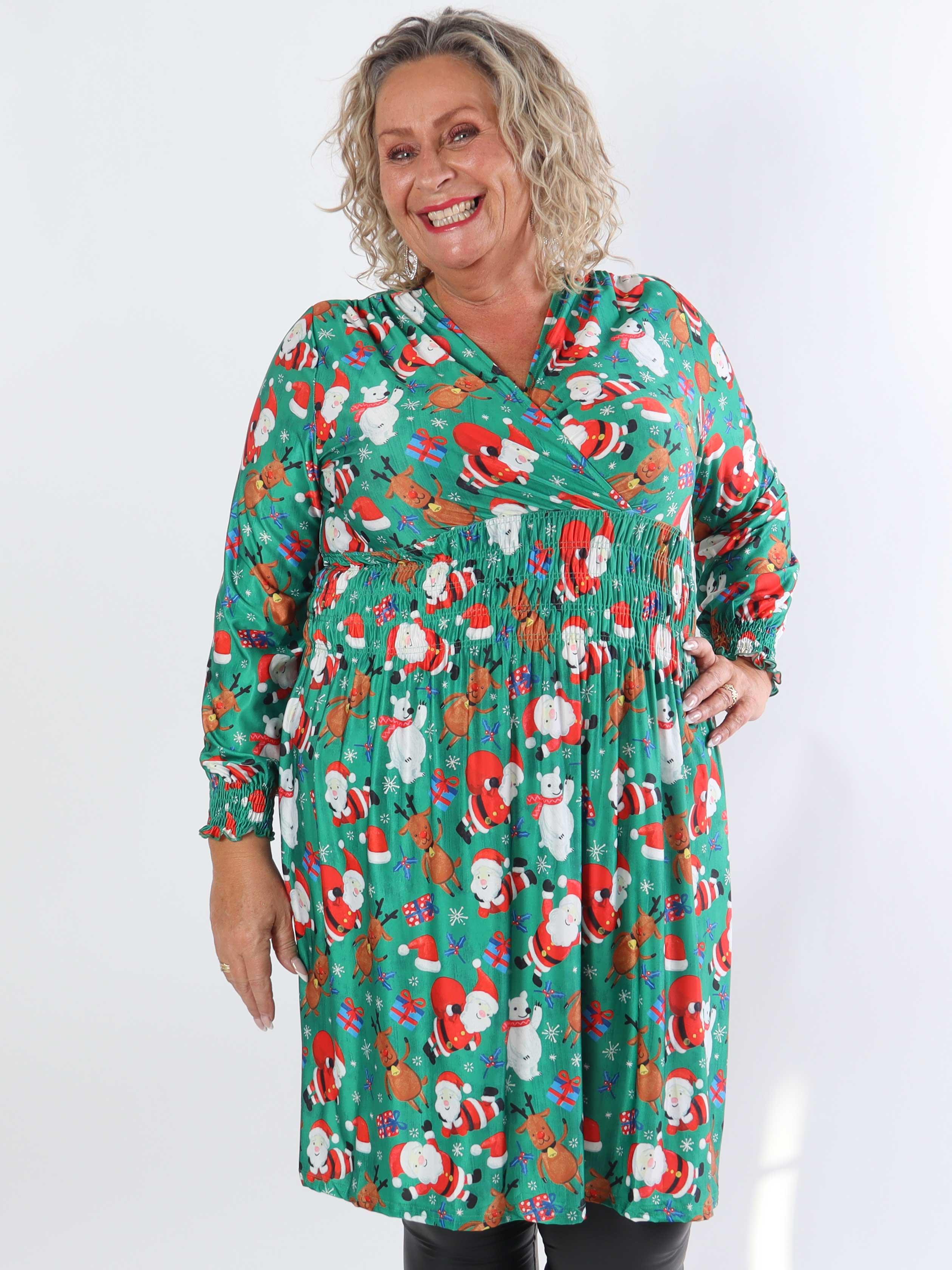 Pams Christmas Short L/S - Elastisk plus size-klänning med jultryck