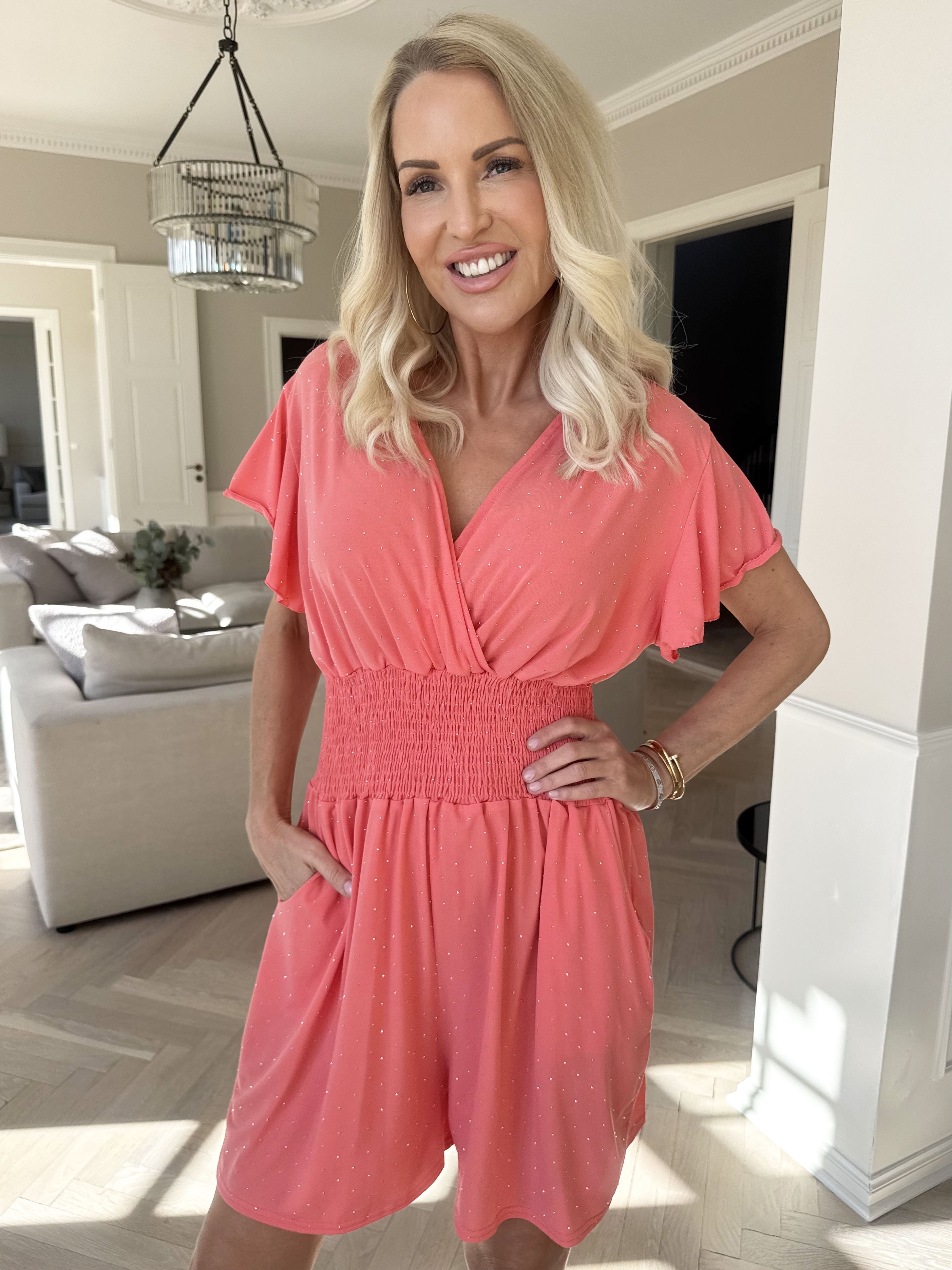 Pams Crystal Playsuit - Elastisk jumpsuit med gjutform
