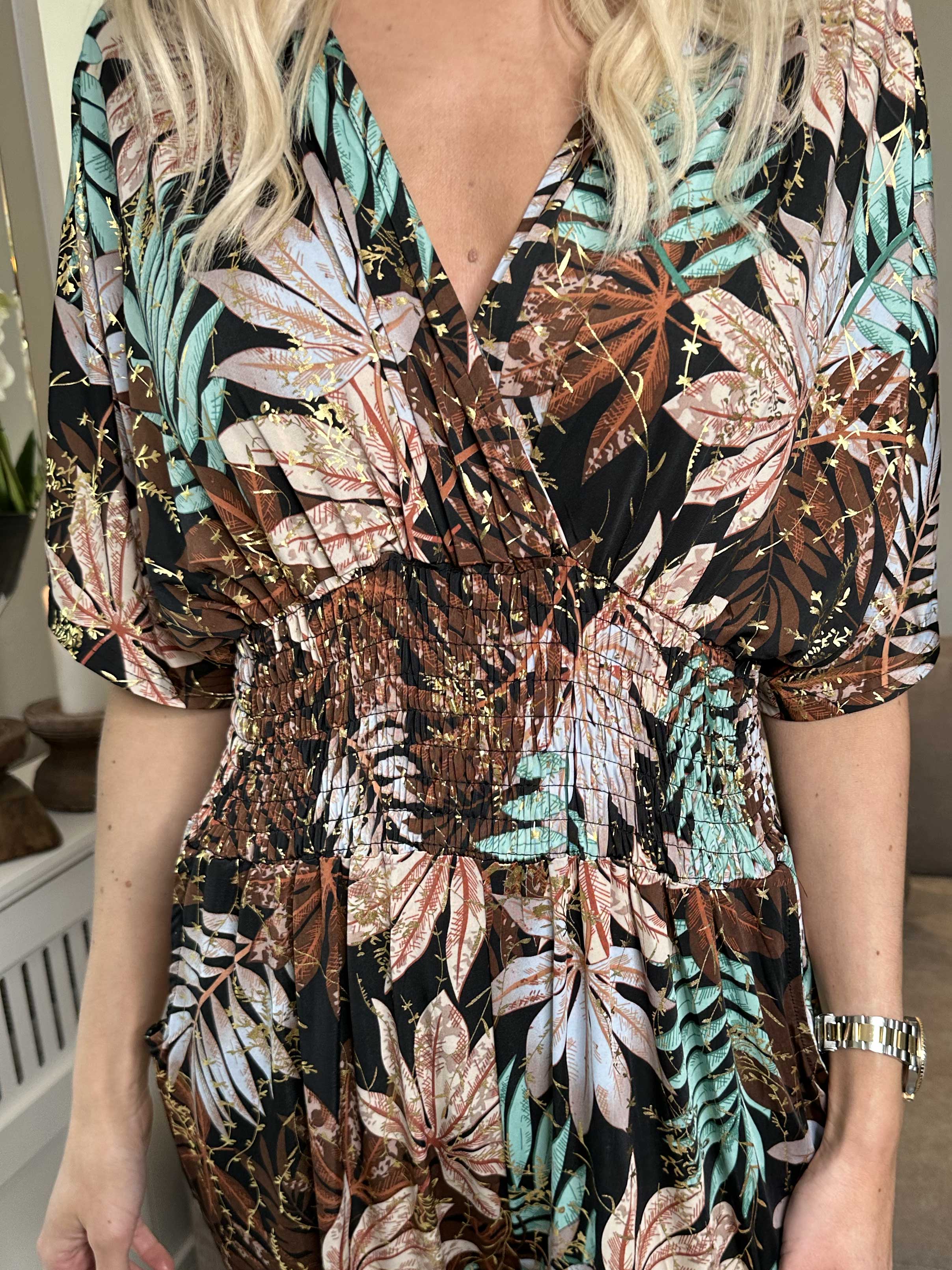 Pams Leaf Jumpsuit - Jumpsuit med resår och bladmönster - Navy