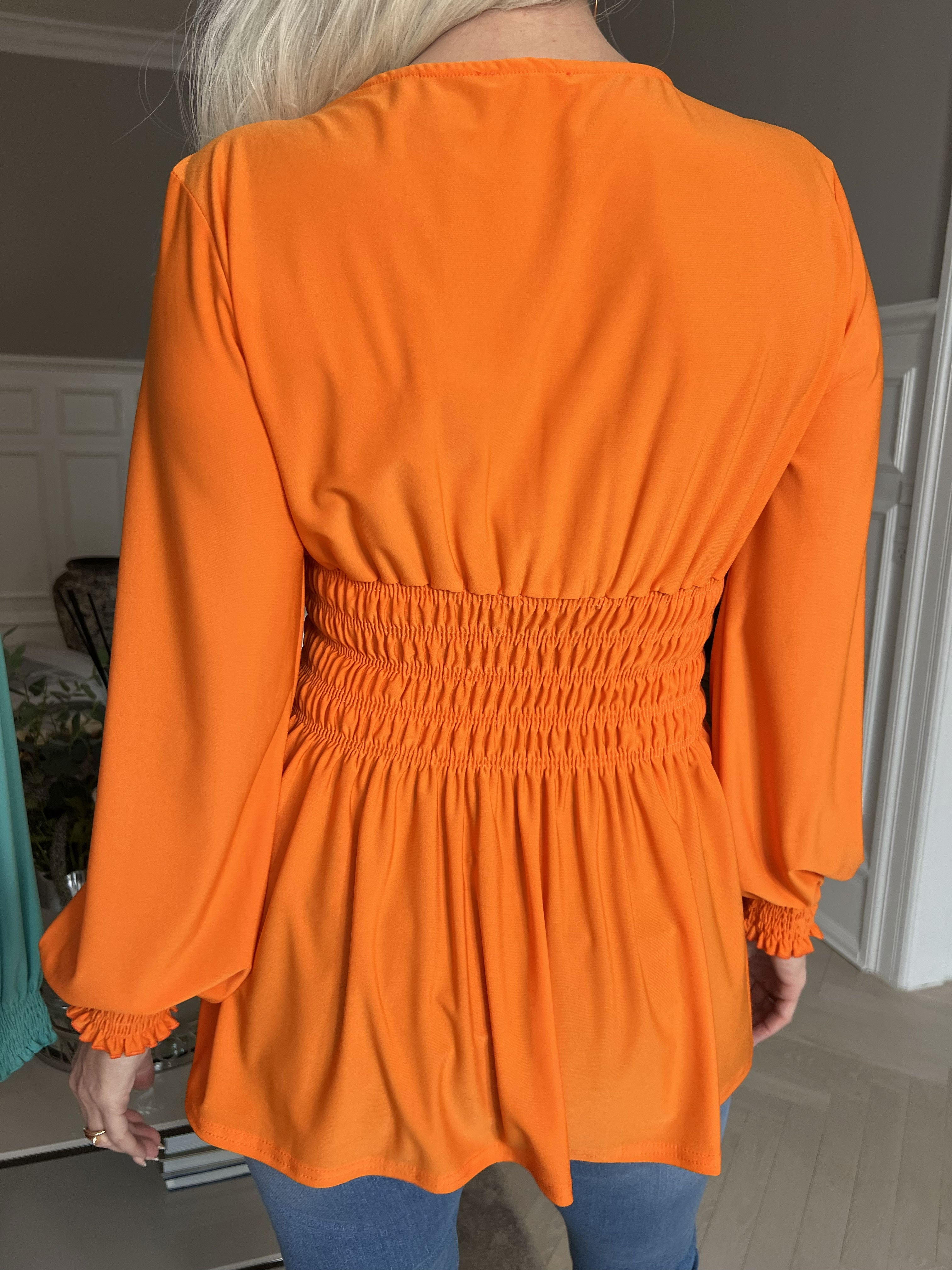 Pams Plain Shirt L/S - Blus i elastiskt tyg med långa ärmar