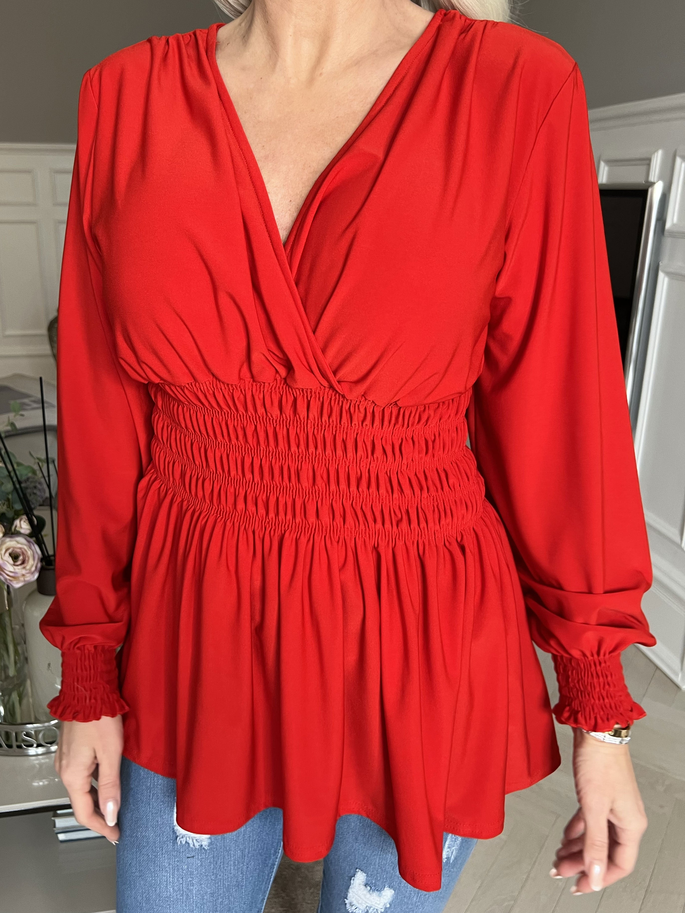 Pams Plain Shirt L/S - Blus i elastiskt tyg med långa ärmar