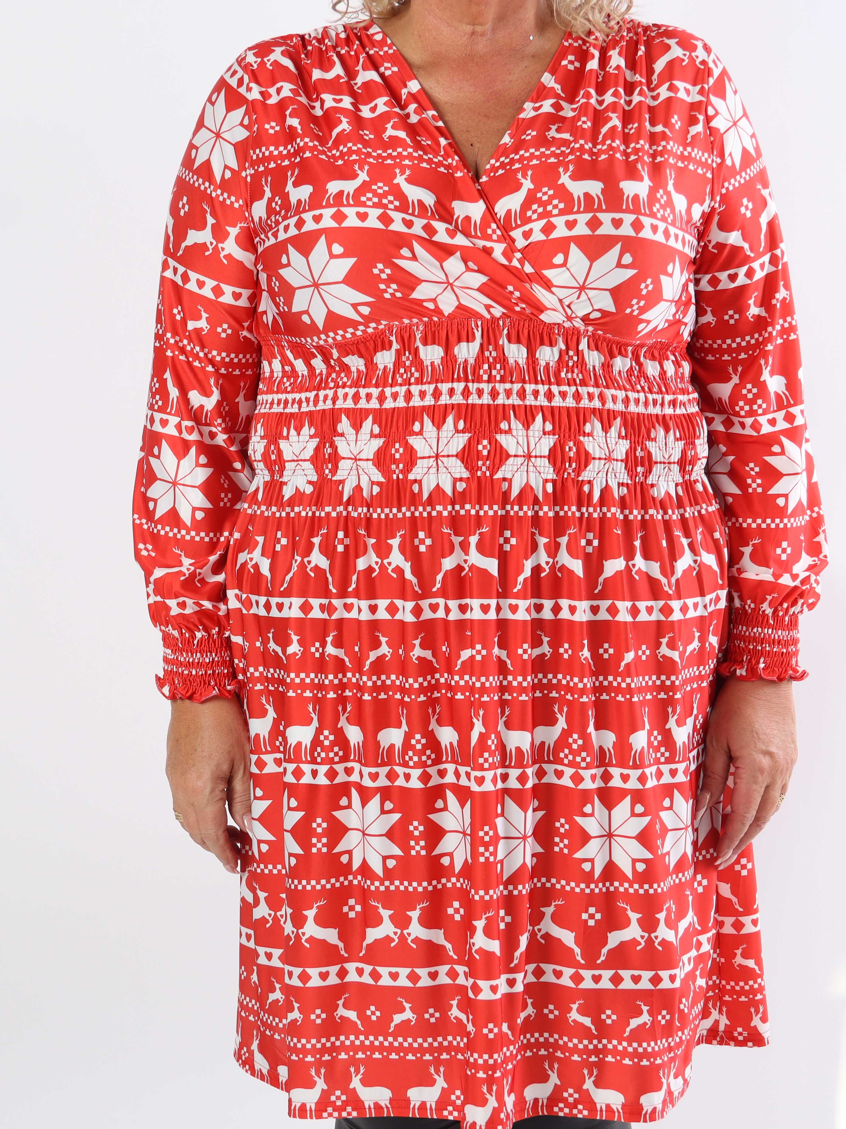 Pams Snow Short L/S - Elastisk plus size-klänning med jultryck