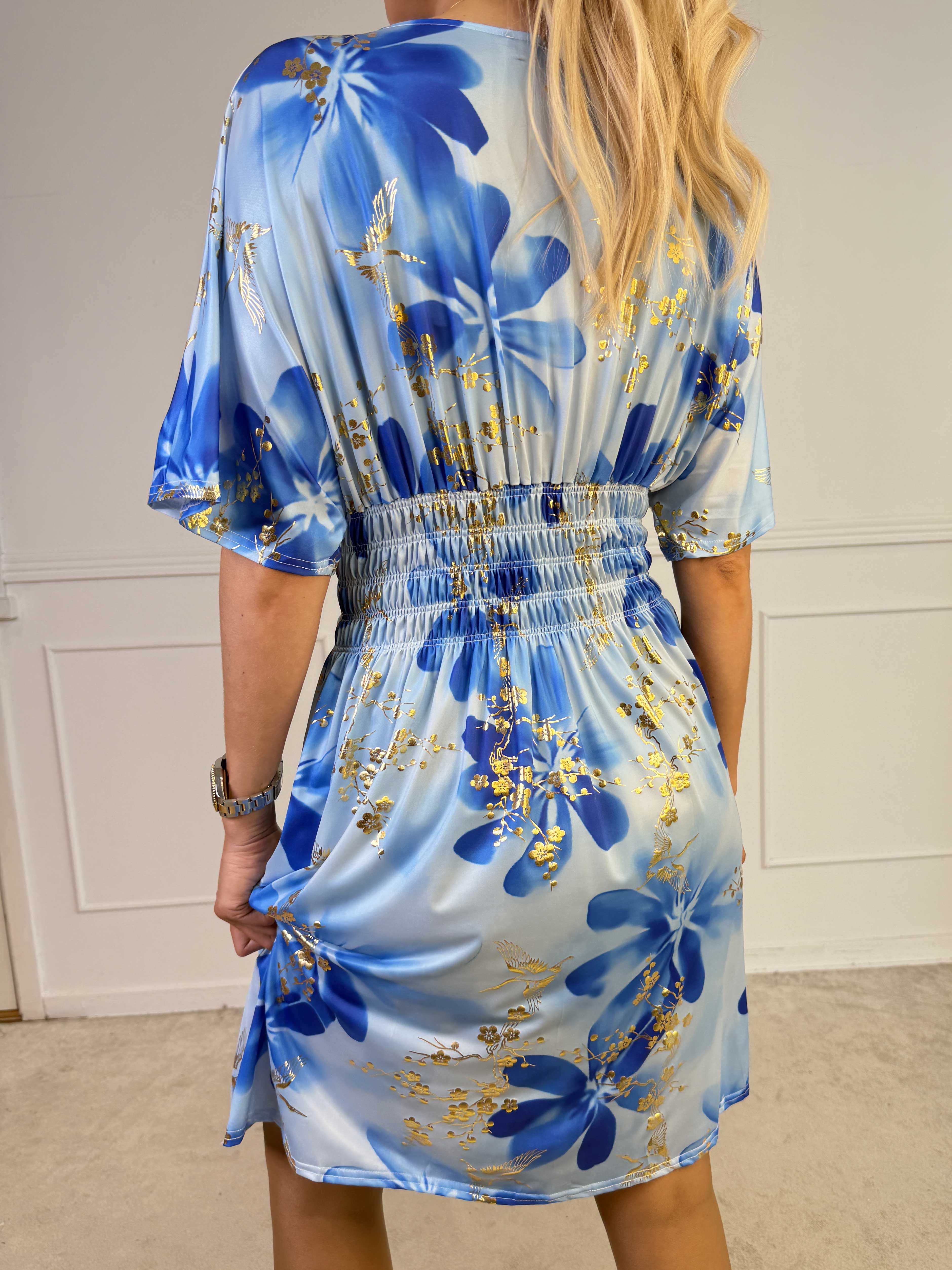 Pams Fleur Short - Elastisk kjole med smock og japansk inspireret gulddetaljer