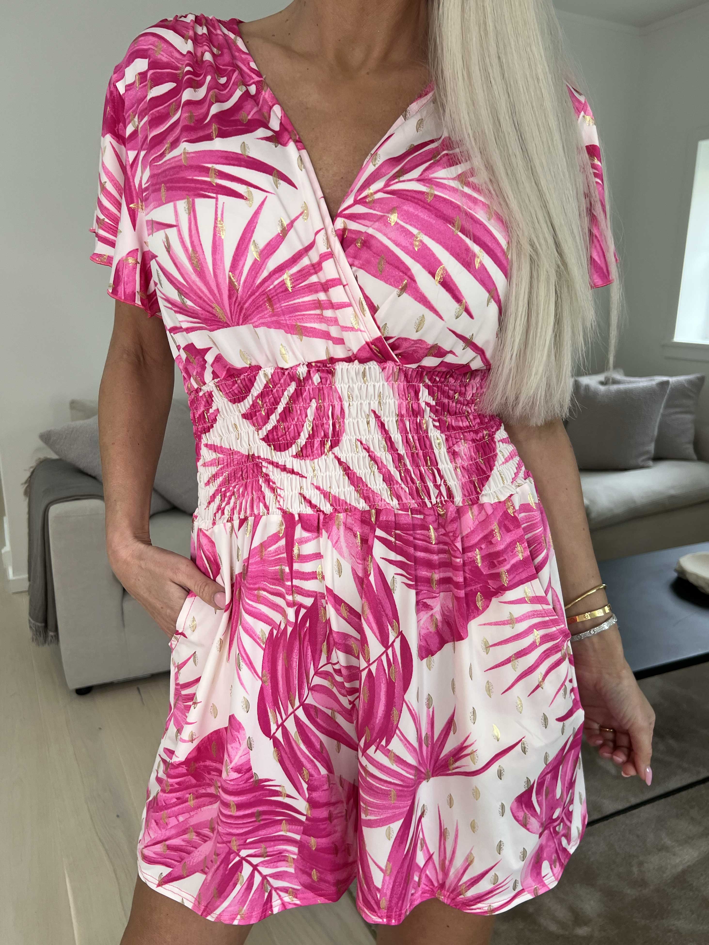 Pams Leaf Playsuit - Elastisk jumpsuit med bladmönster