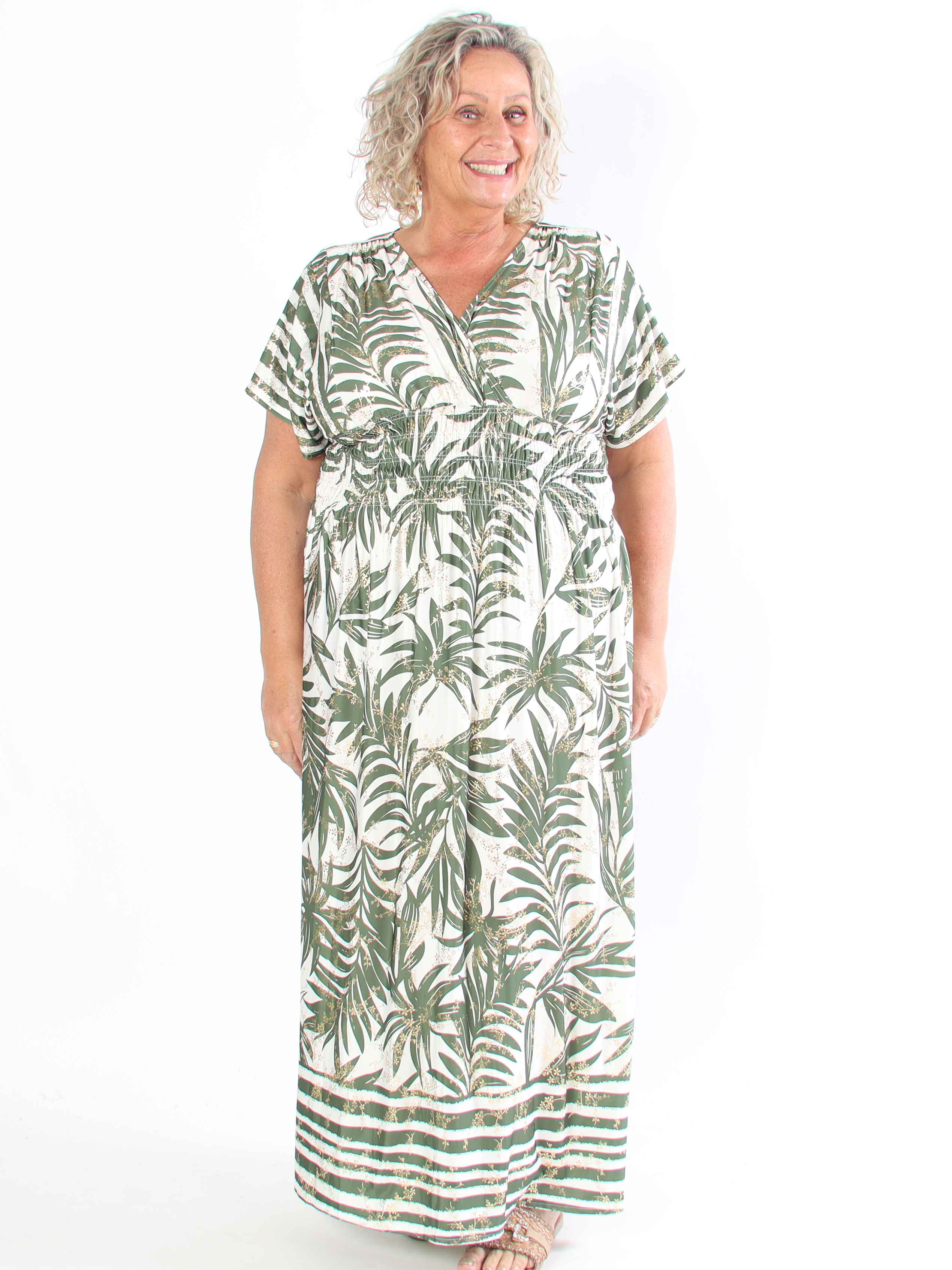 Pams Palm - Lång plus size-klänning med palmblad och smockad midja