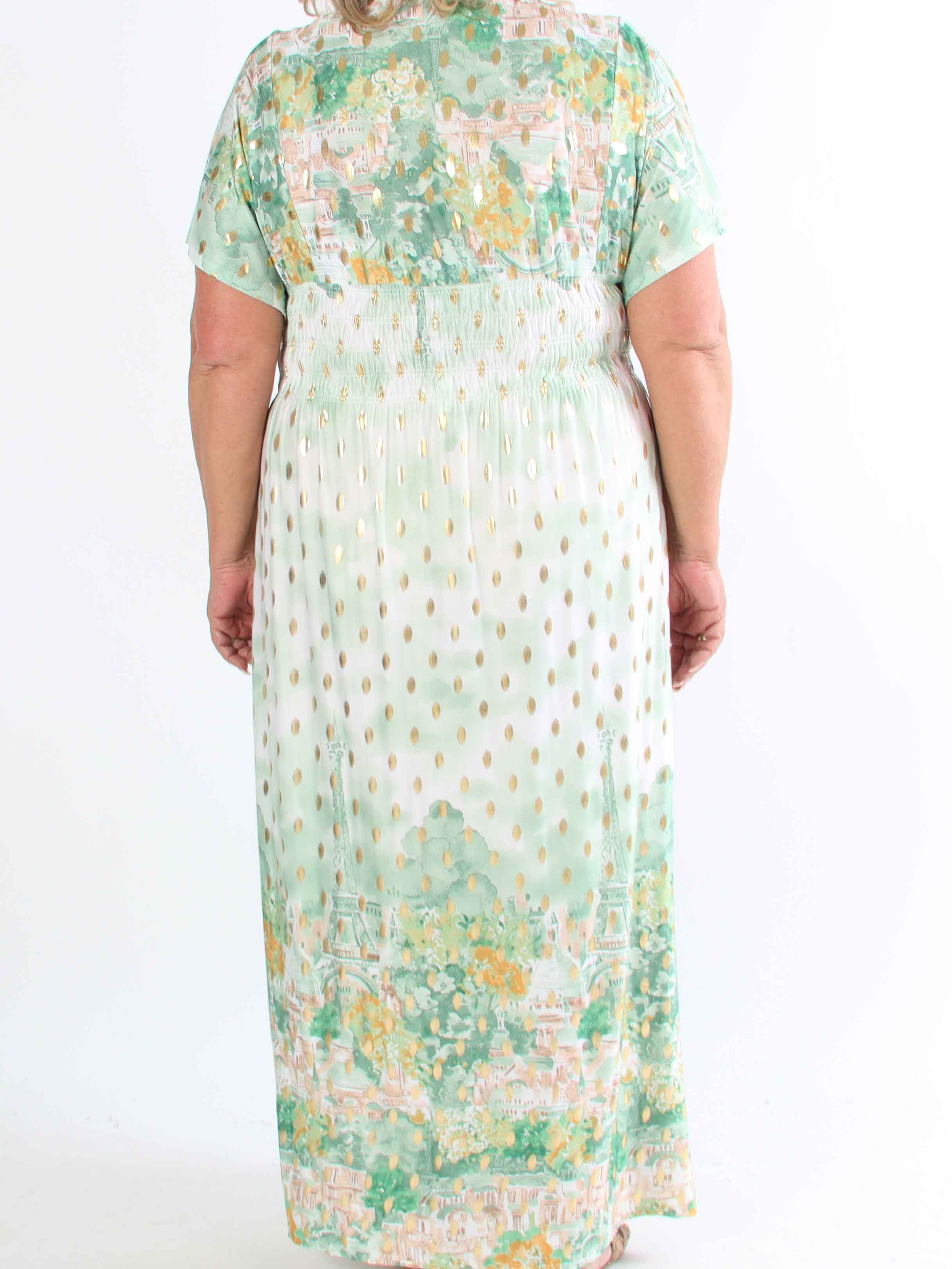Pams Paris - Lång stretchig plus size-klänning med guldnitar