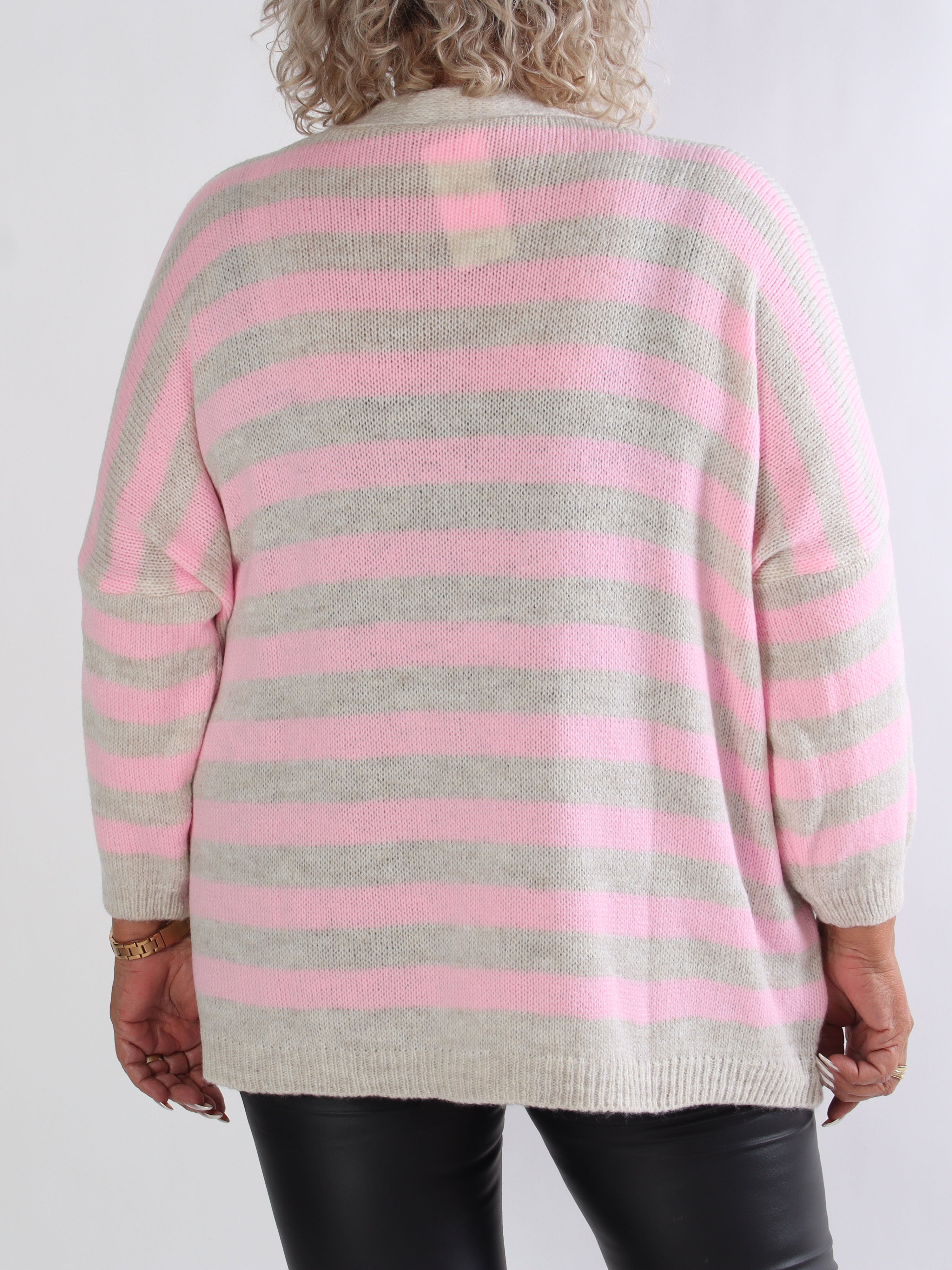 Parker - Randig stickad plus size kofta med stora guldknappar