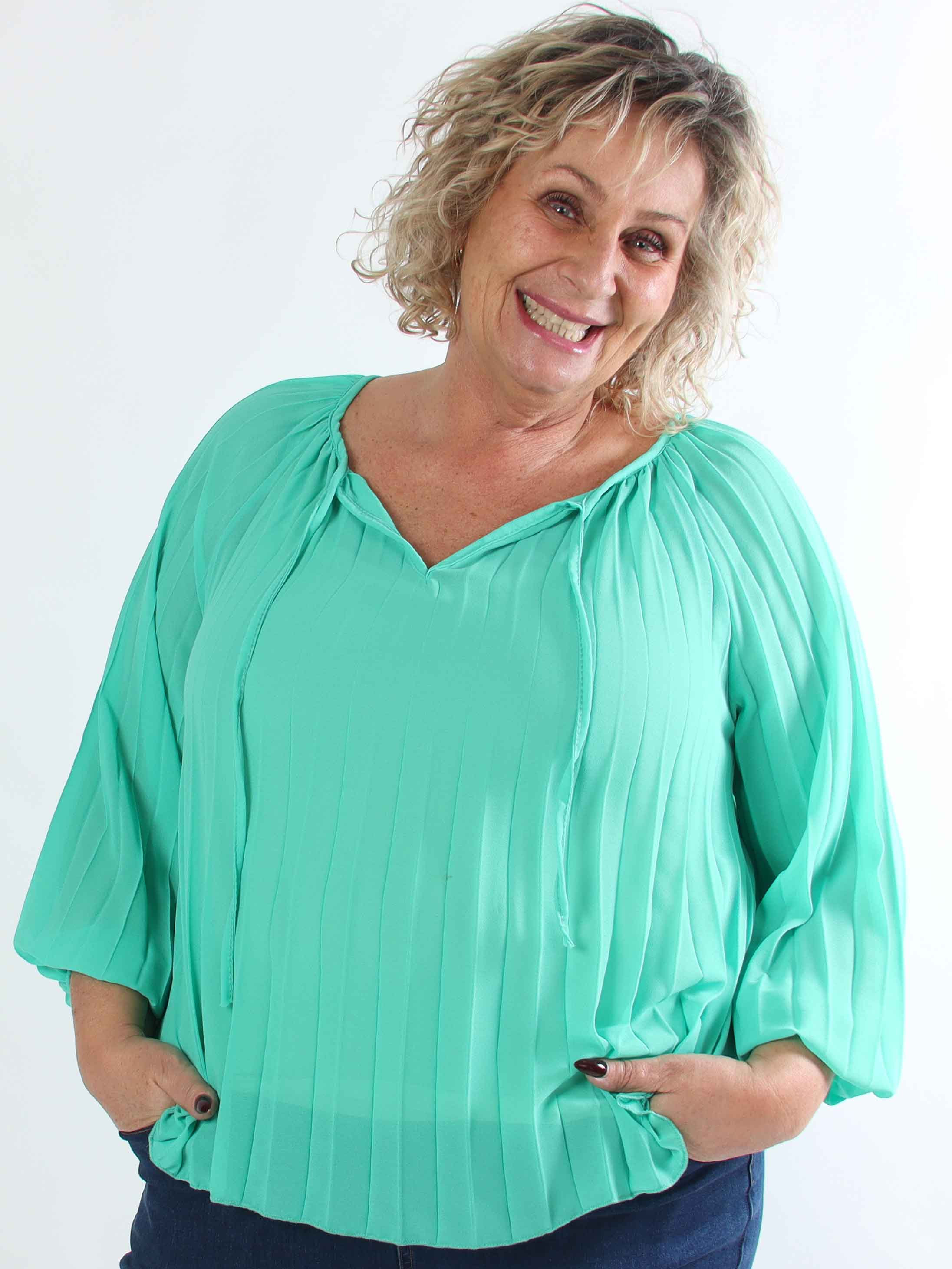 Philippa Shirt - Sød plisseret plus size tunika i semi-transparent chiffon