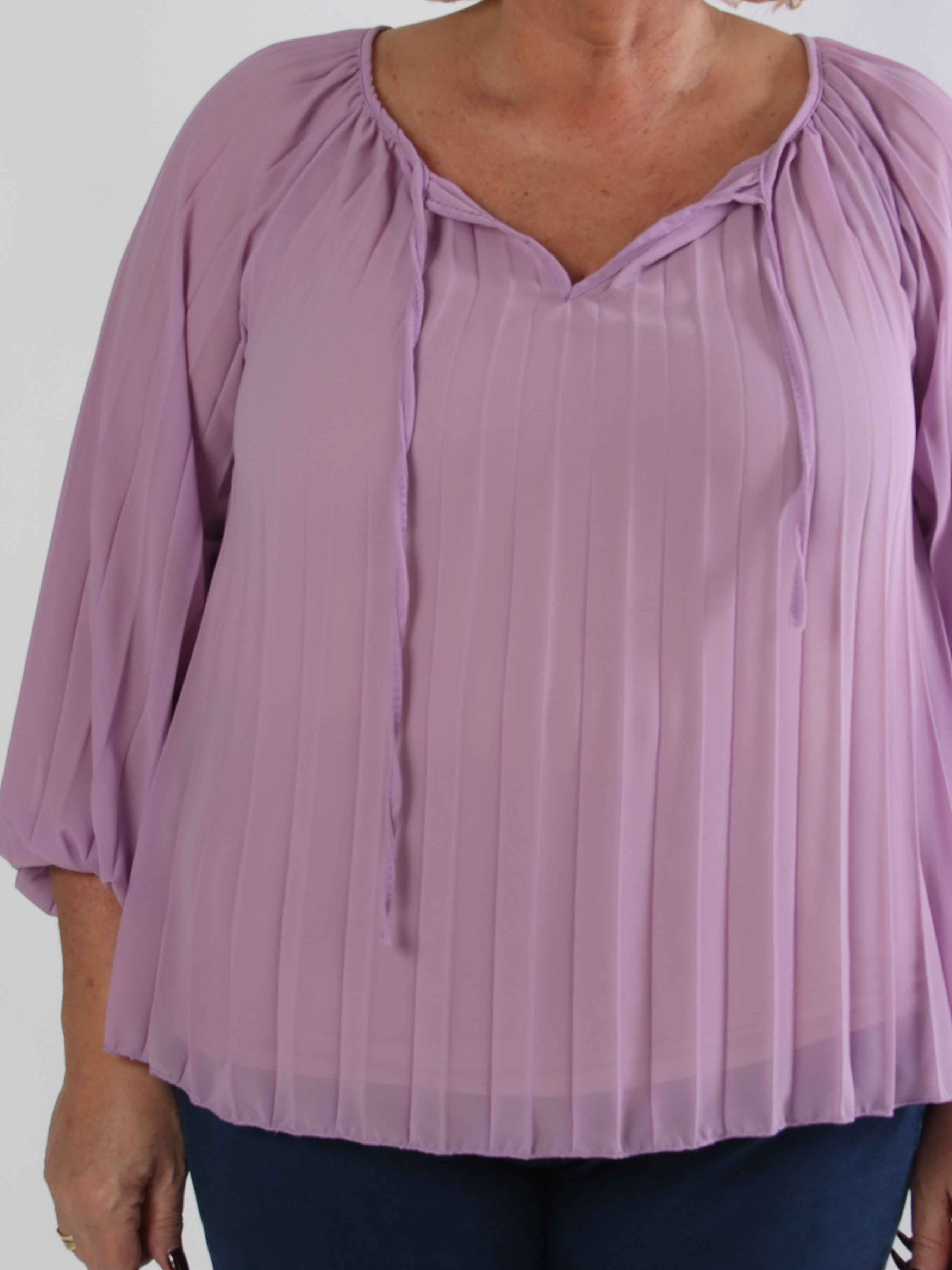 Philippa Shirt - Sød plisseret plus size tunika i semi-transparent chiffon