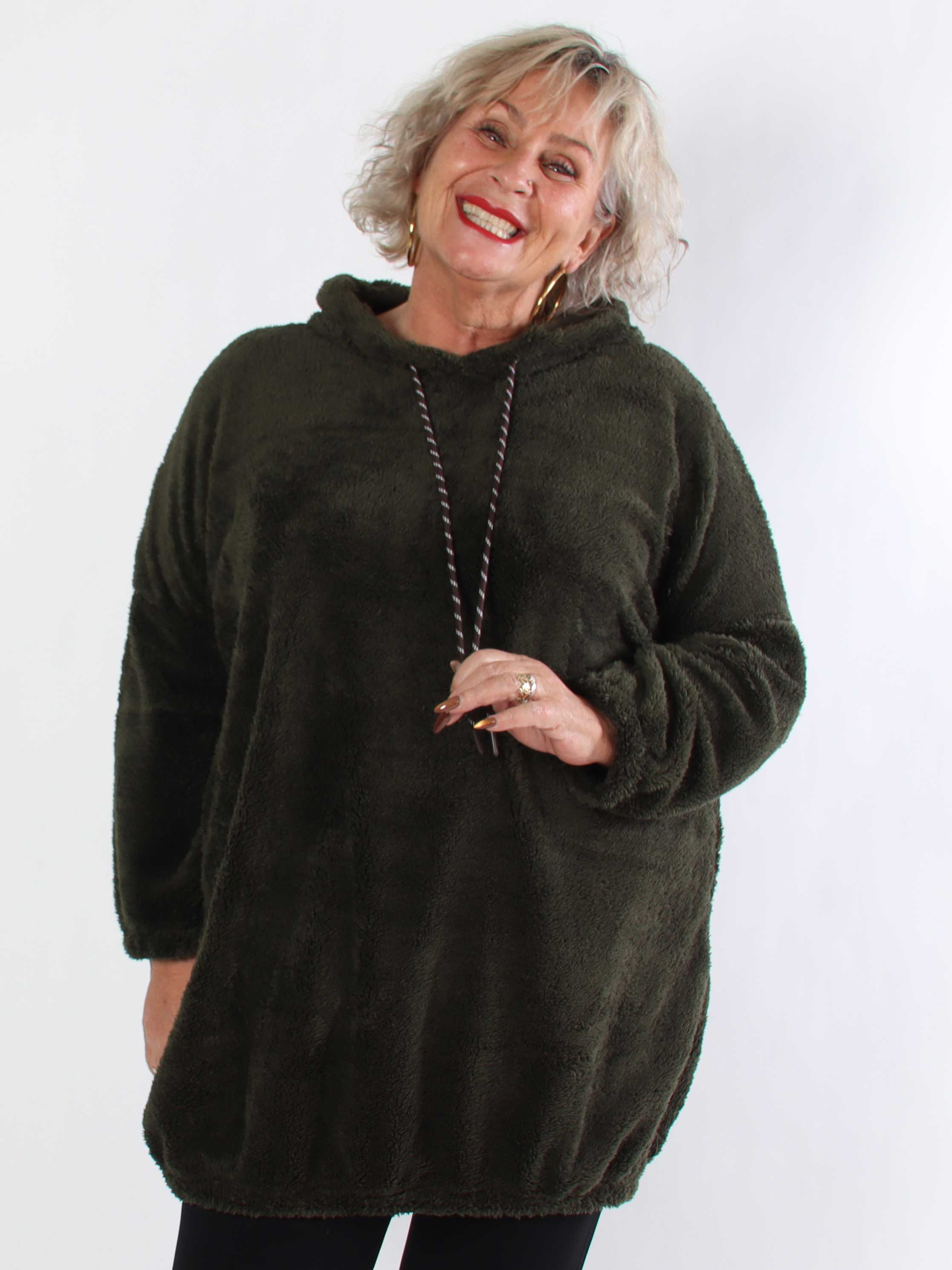 Puffy - Plus size hoodie i fluffy och mjukt material