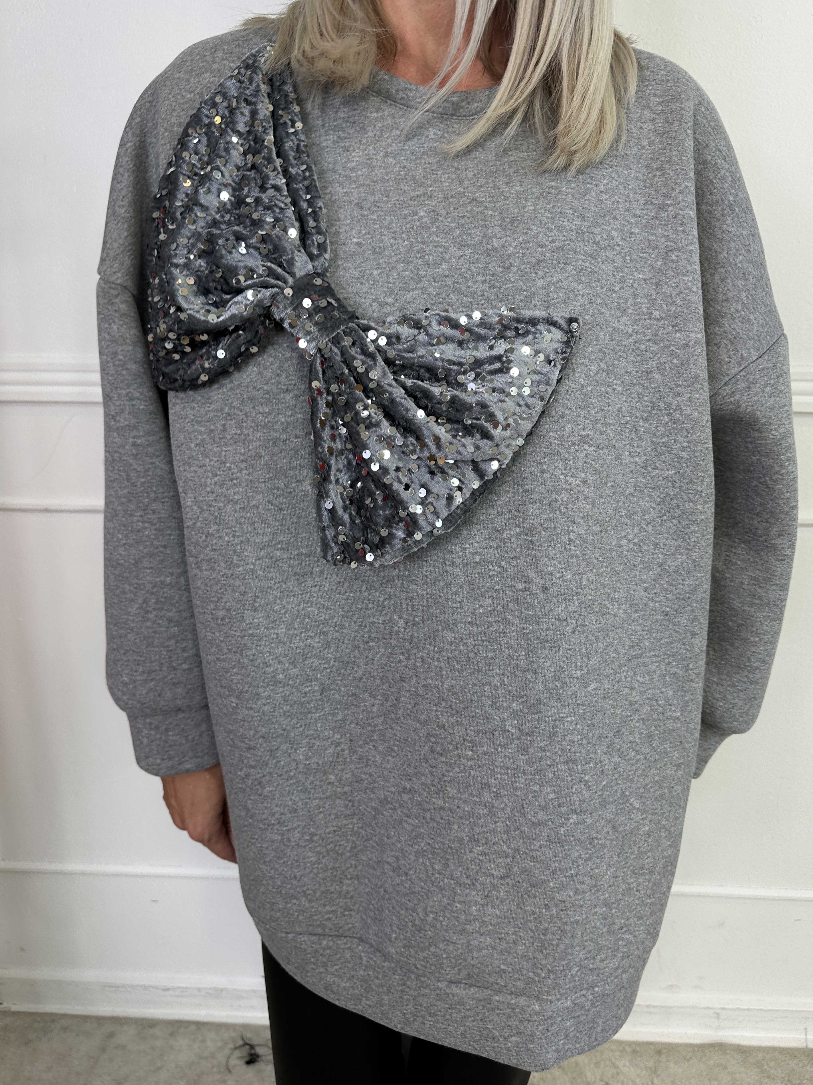 Thalassa - Oversized sweatshirt i bomull med stor velourrosett