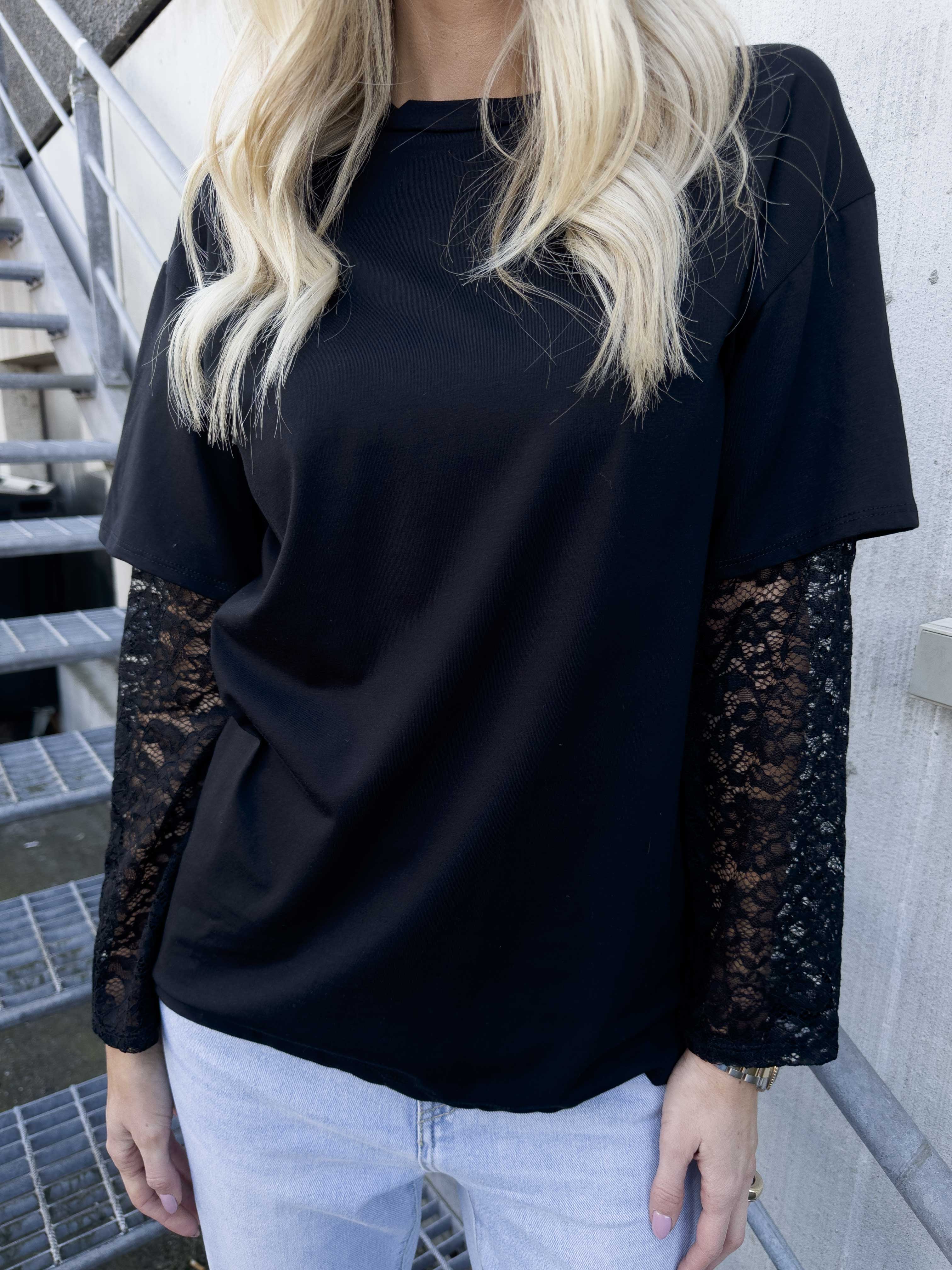 Valerie - T-shirt i bomull med långa ärmar i spets