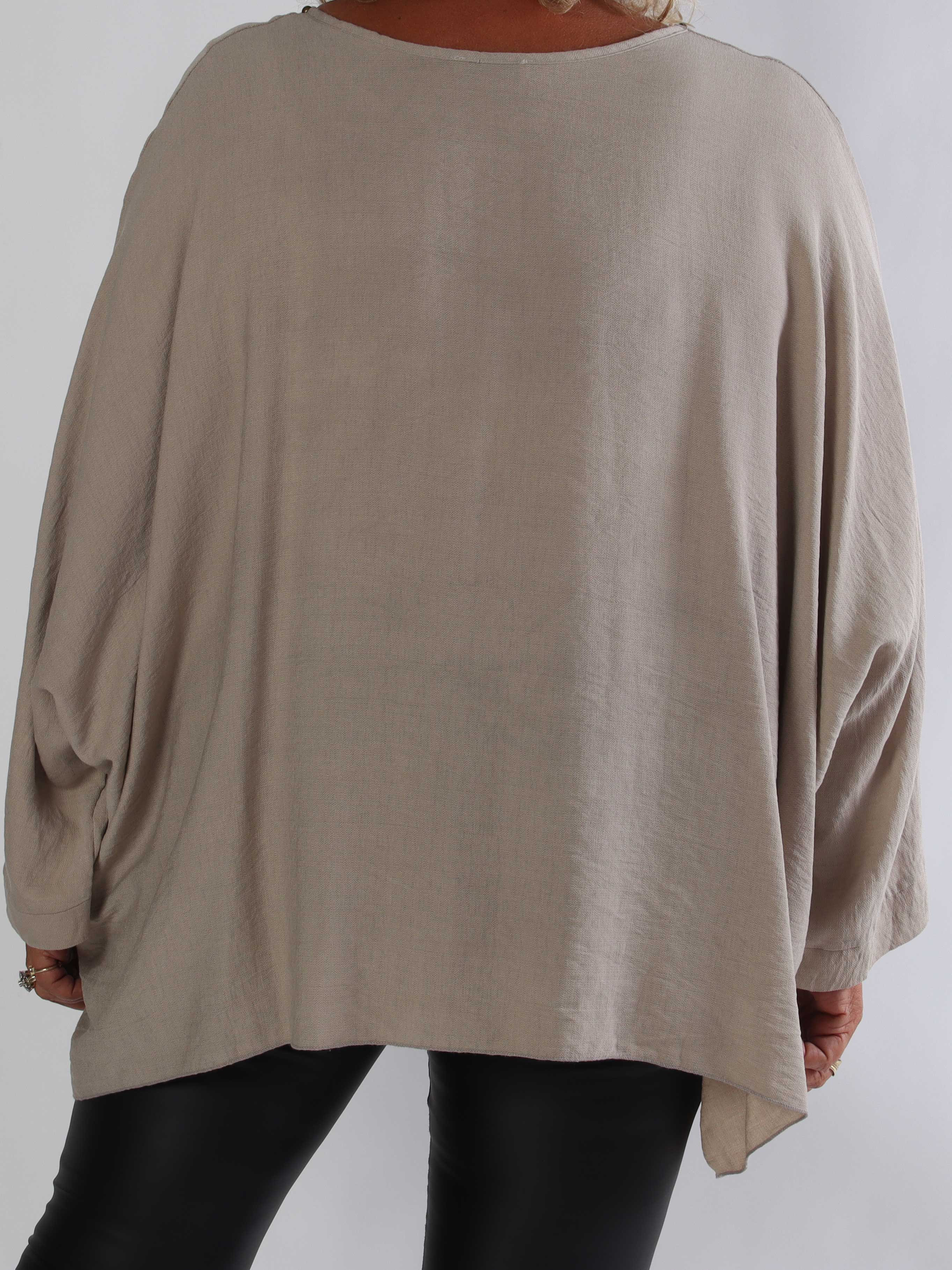 Vienna Shirt - Plus size tunikabluse i viskose med flagermusærmer og fine nittedetaljer