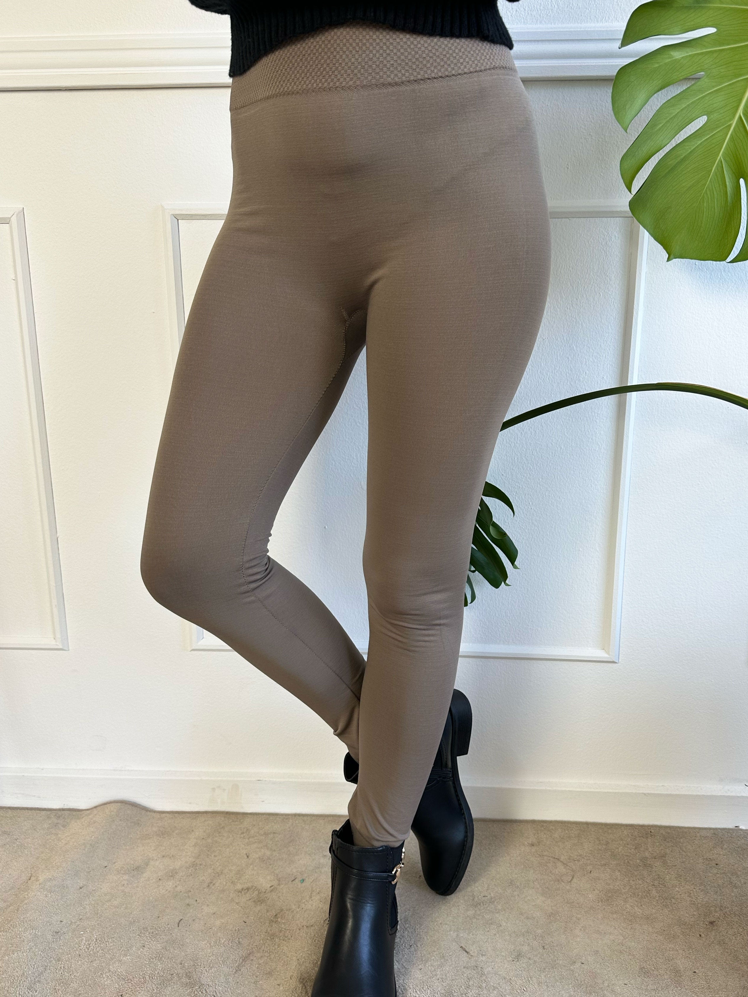 Yulia - Mjuka elastiska leggings