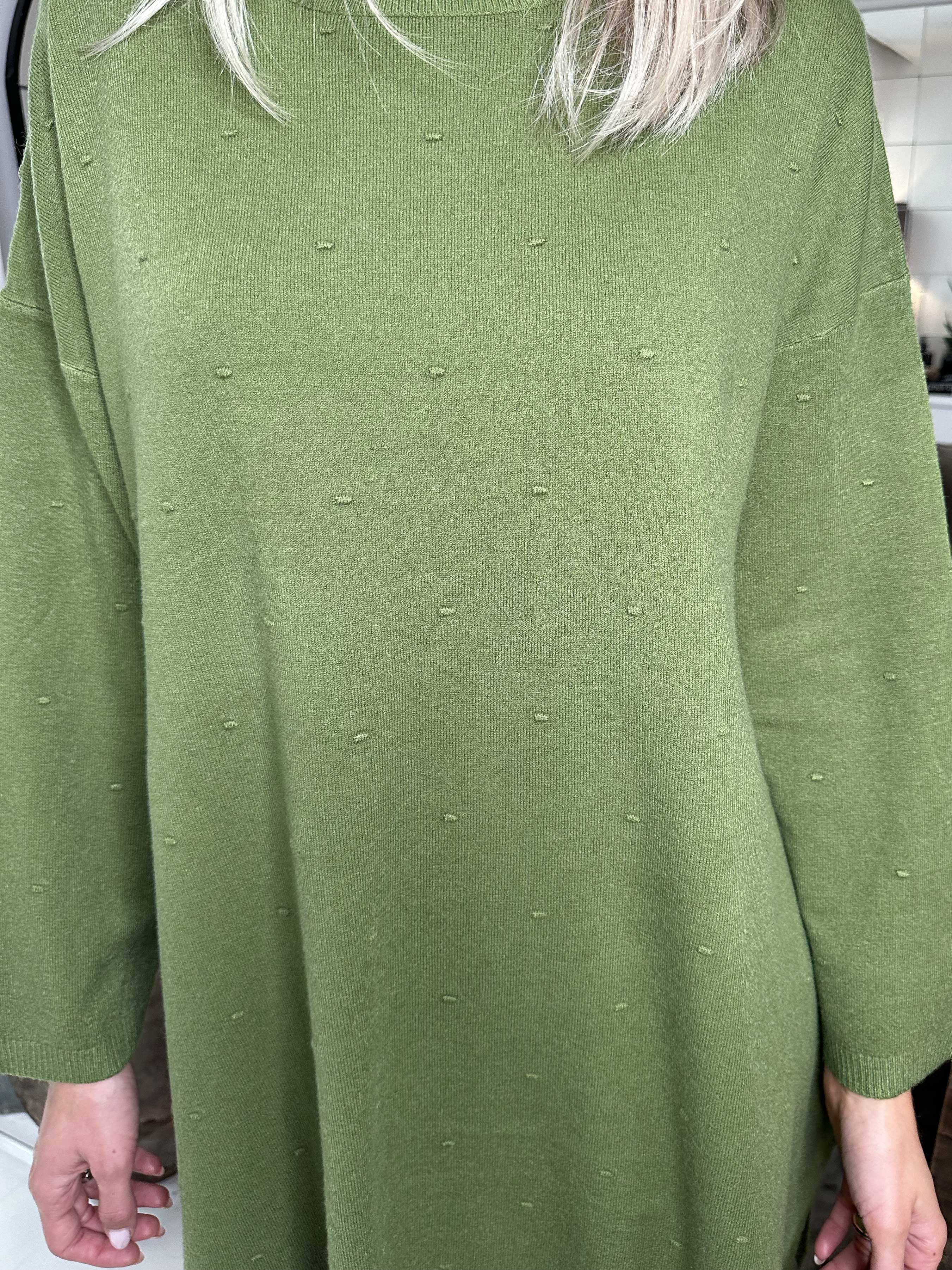 Zina - Tröja med prickiga detaljer i tyget