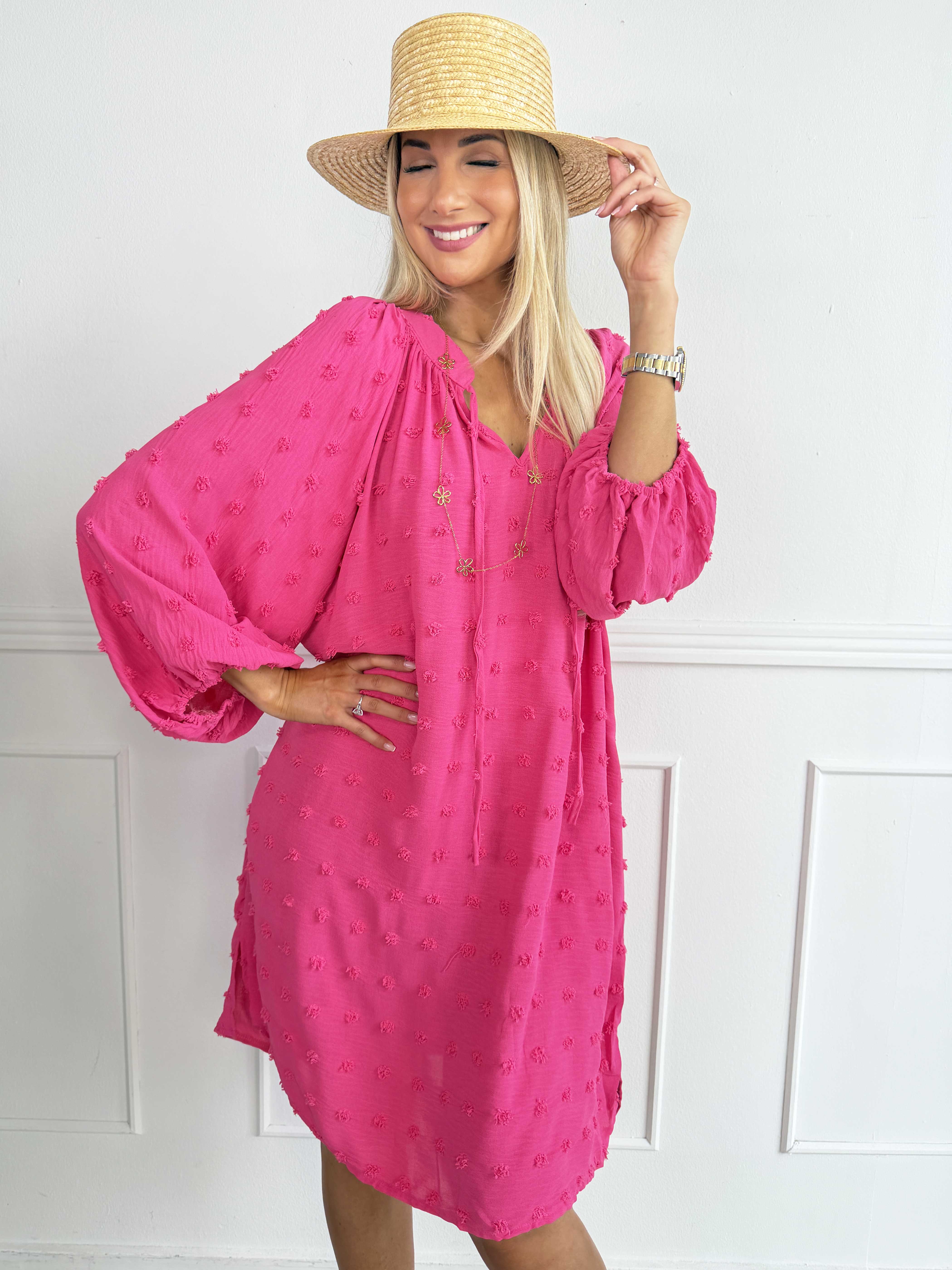 Amidala Romantic - Feminin klänning i viskos med vackra ballongärmar och prickiga detaljer