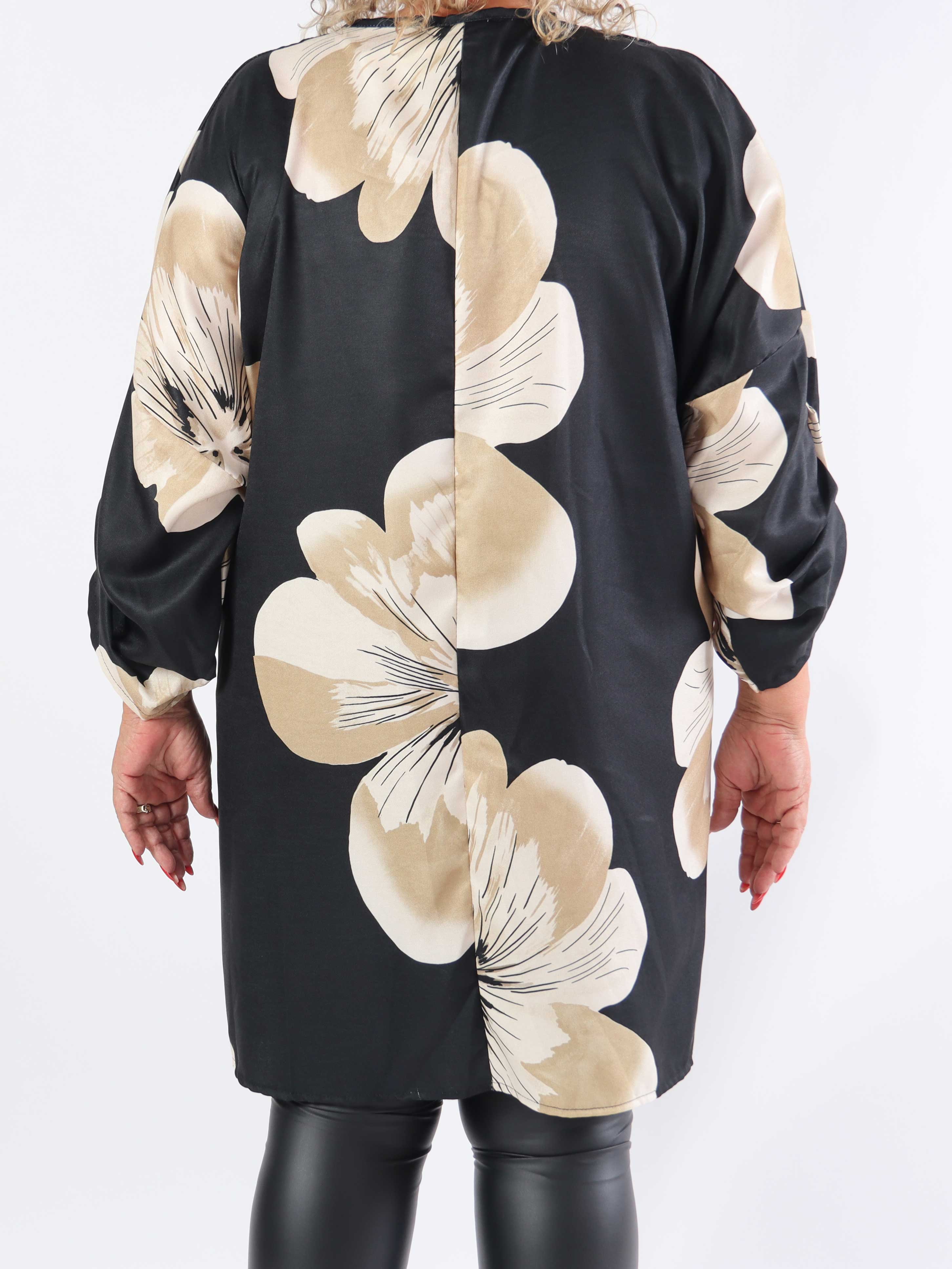 Aya L/S - Plus size-klänning i viskos med blommor