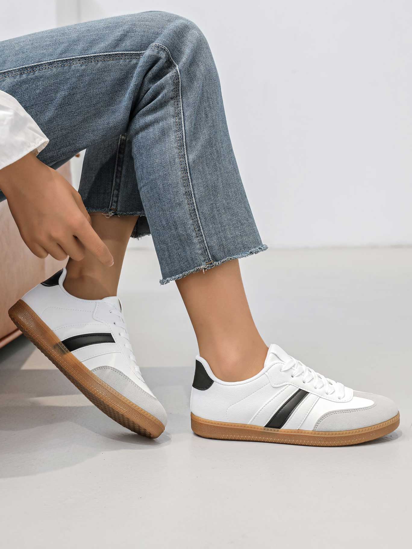 Sabrina - Sneakers med gummisula