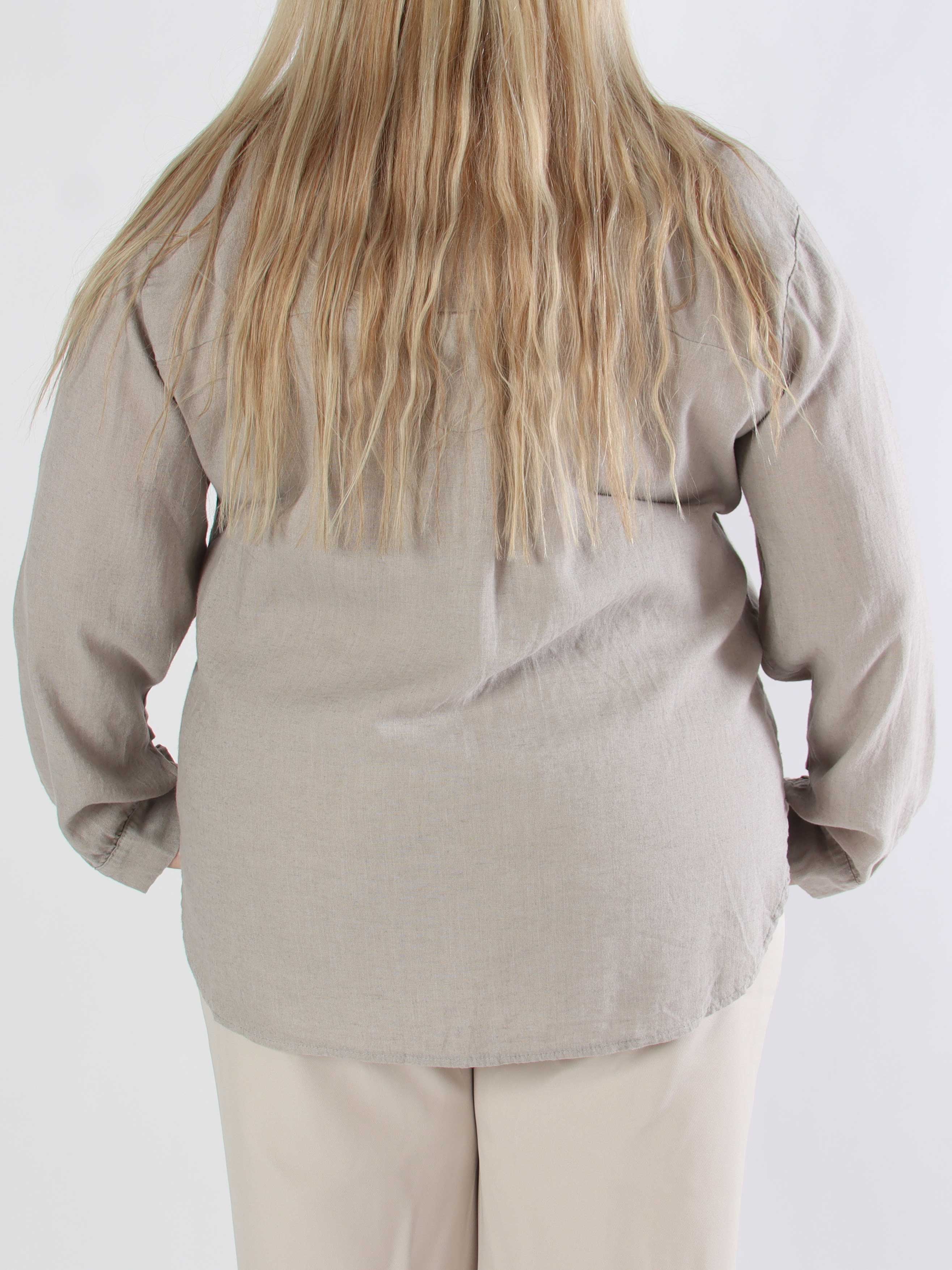 Clara Shirt - Enfärgad plus size skjorta i viskos och linne