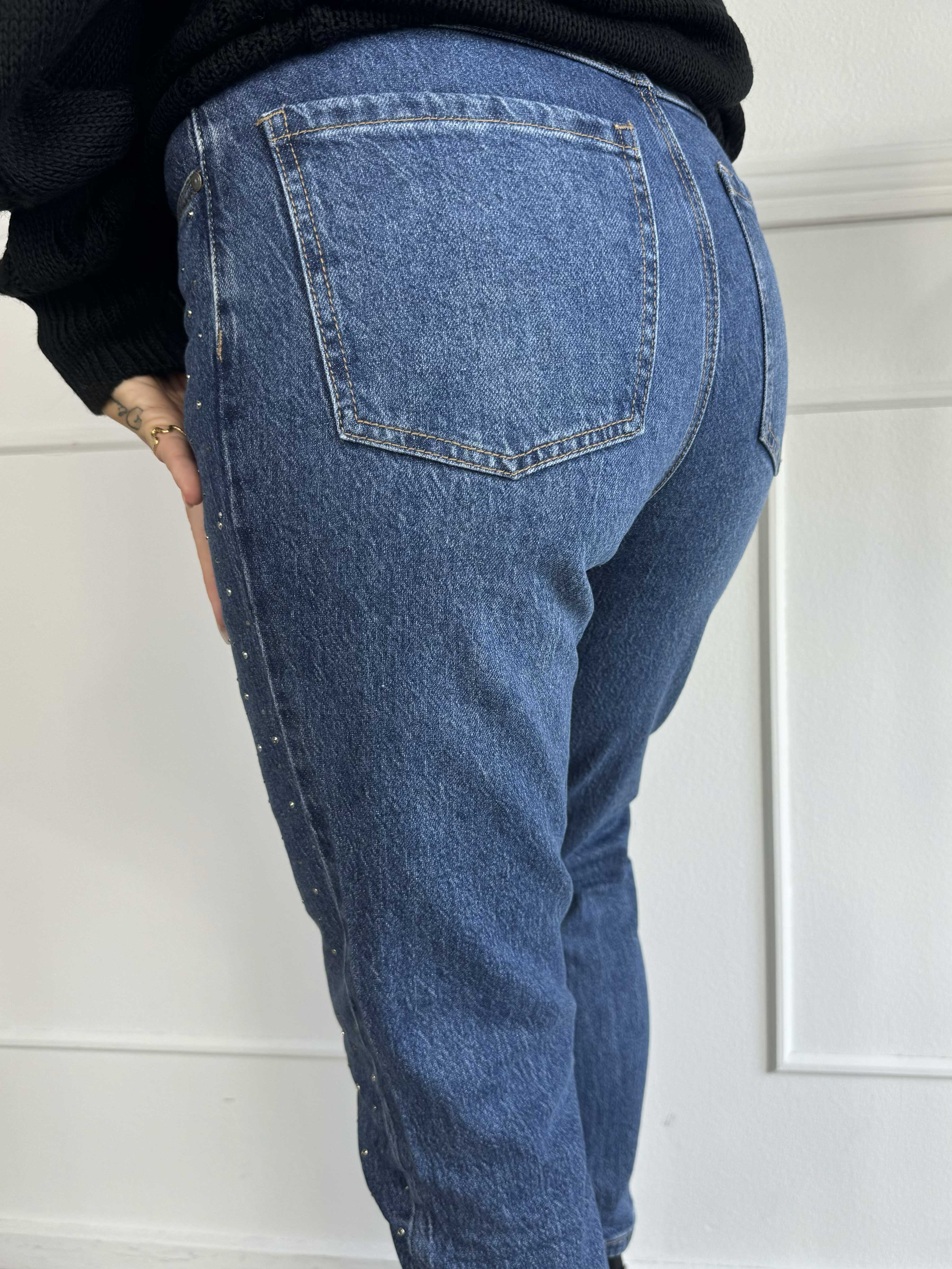 Elara - Jeans utsmyckade med lister