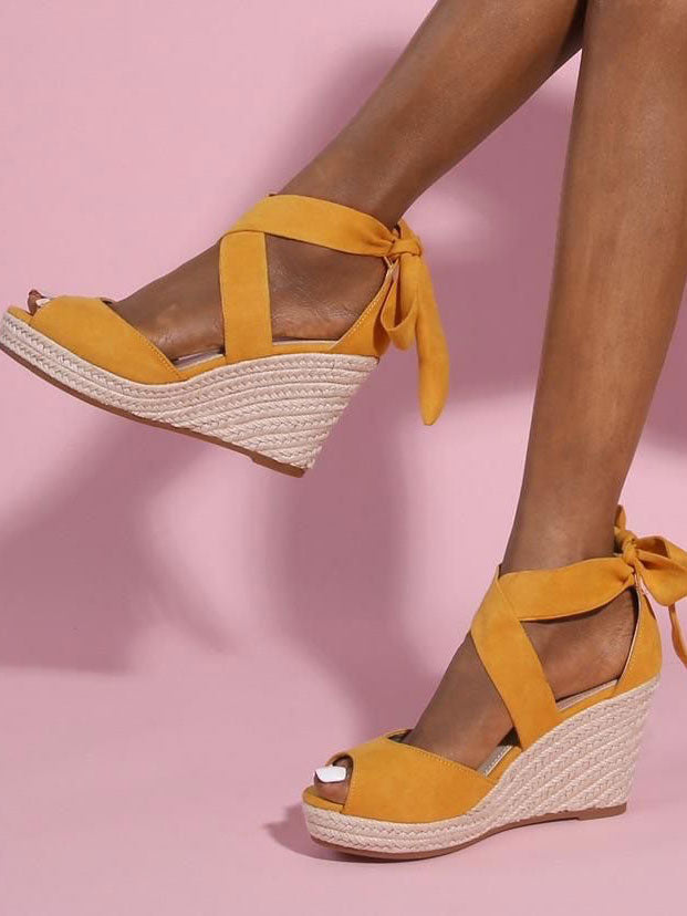 Malucca - Espadrillos med klack och knytband