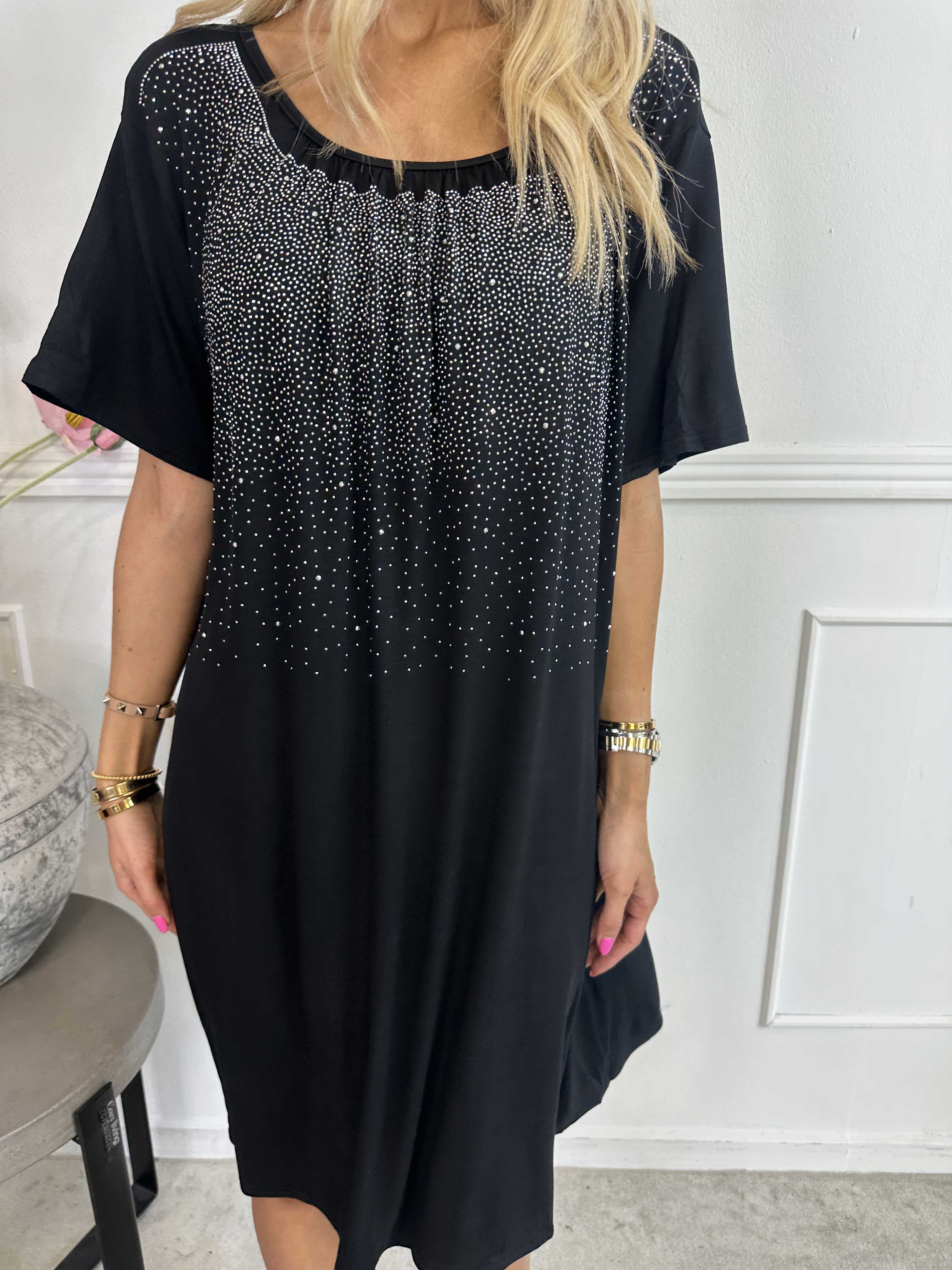 Miravi Sparkle - Lös klänning i elastiskt tyg med strass