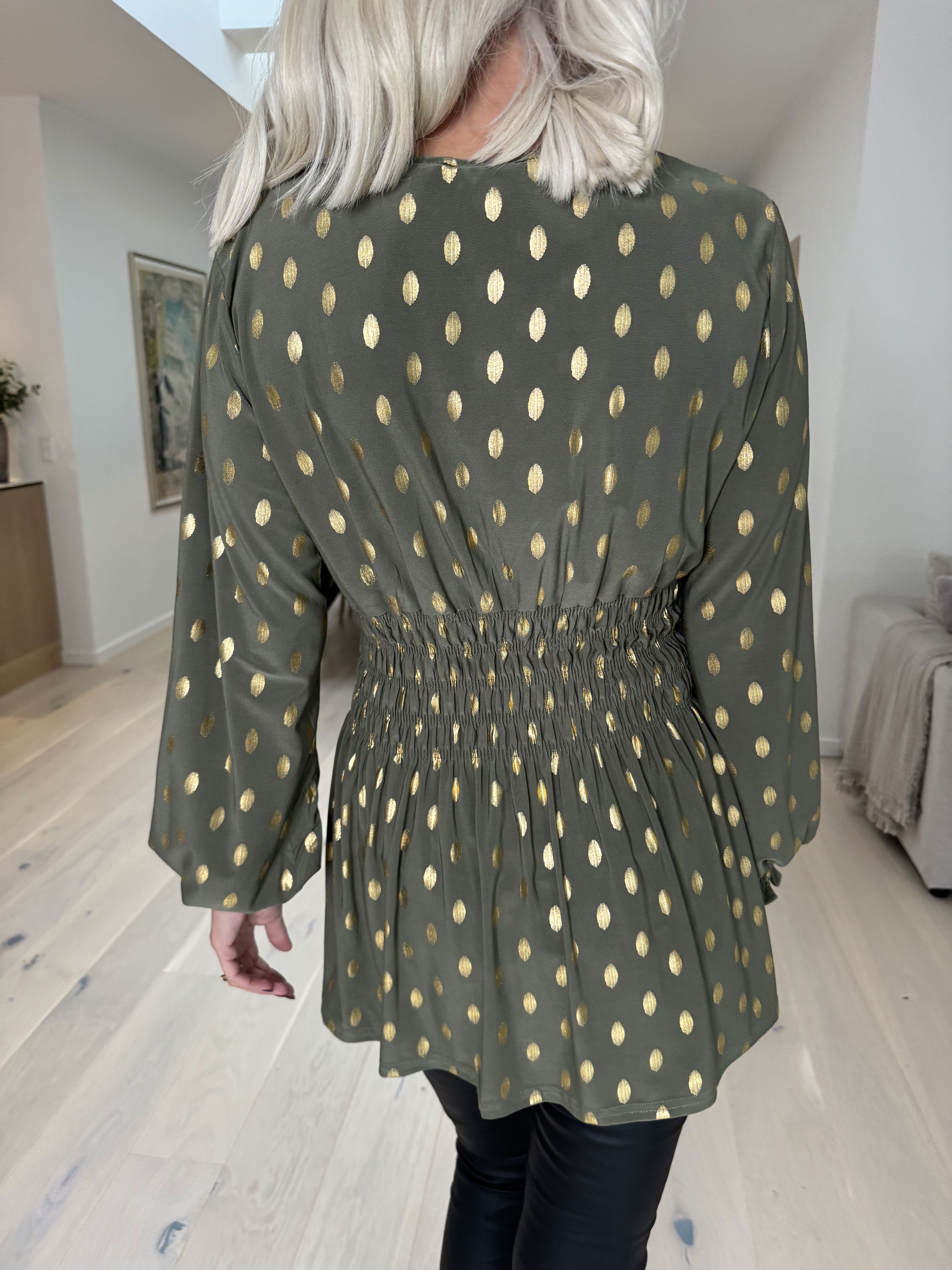 Pams Gold Dot Shirt L/S - Elastisk blus i skrynkelfritt tyg
