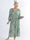Pams Peacock Midi L/S - Elastisk mönstrad plus size-klänning i skrynkelfritt tyg