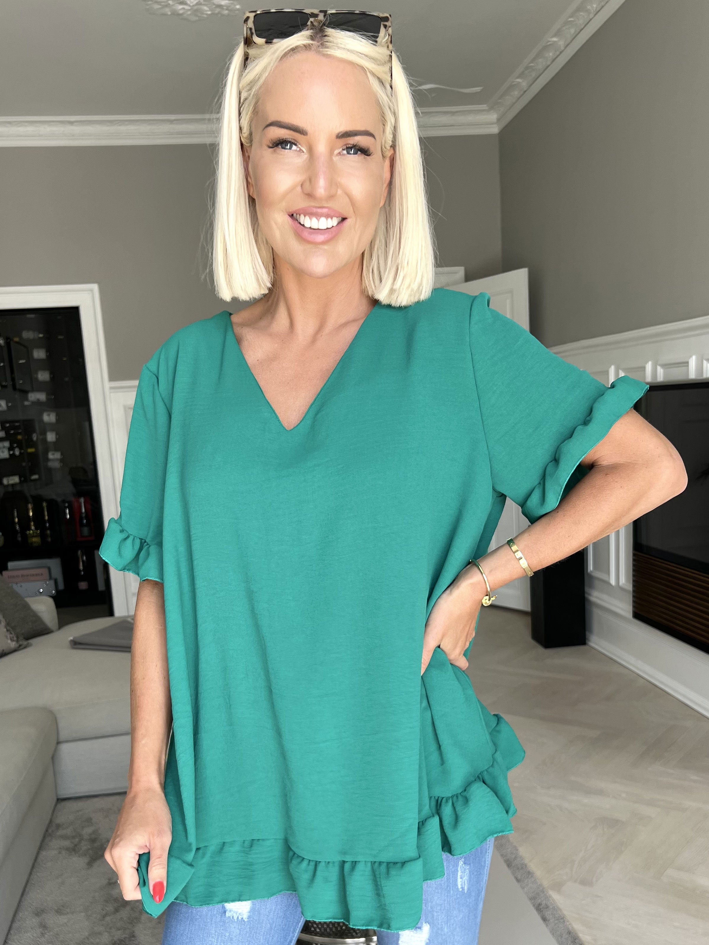 Yda Plain Short Sleeve - Söt blus med resår i midjan