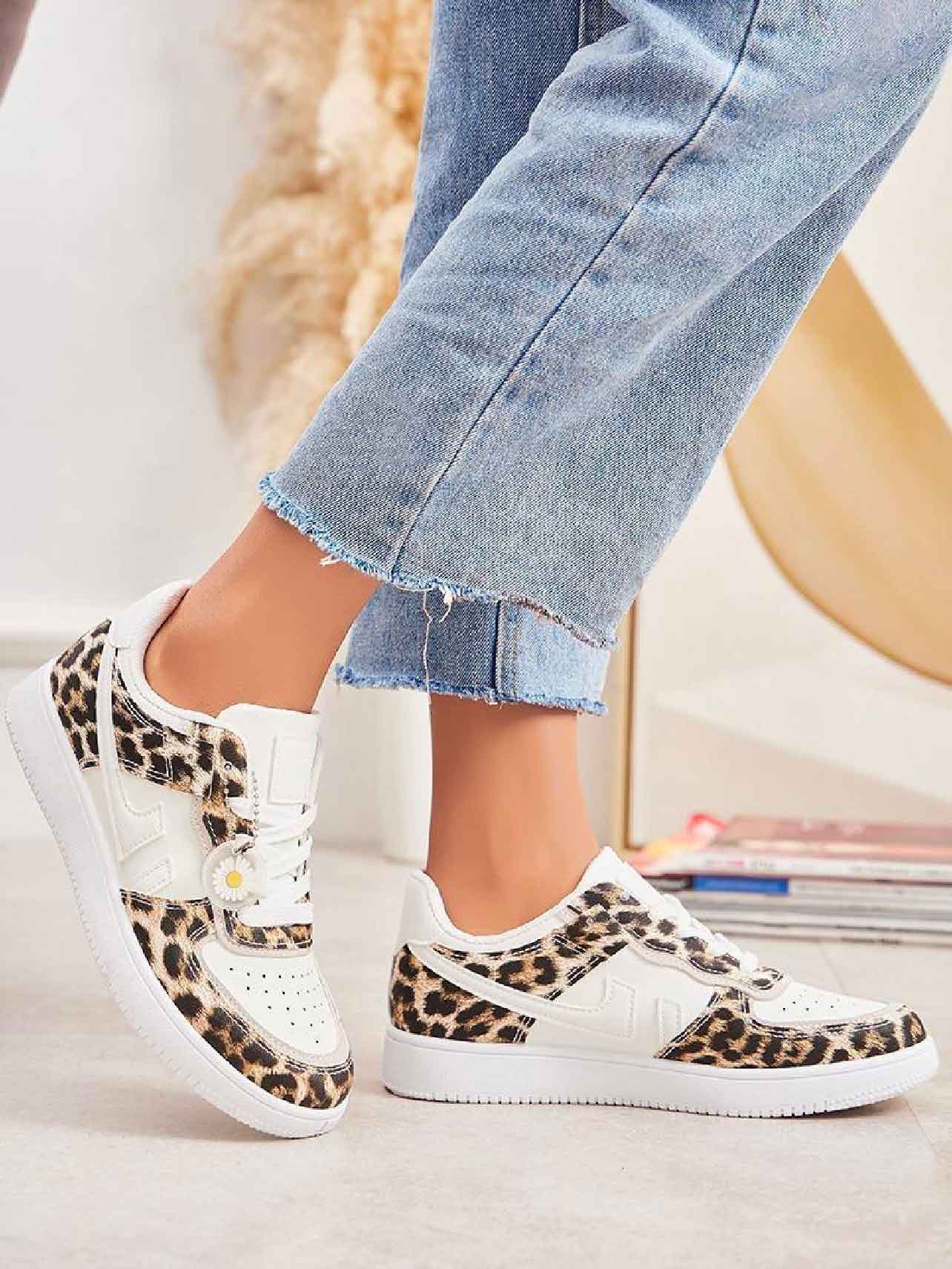 Jules - Vita sneakers med snören