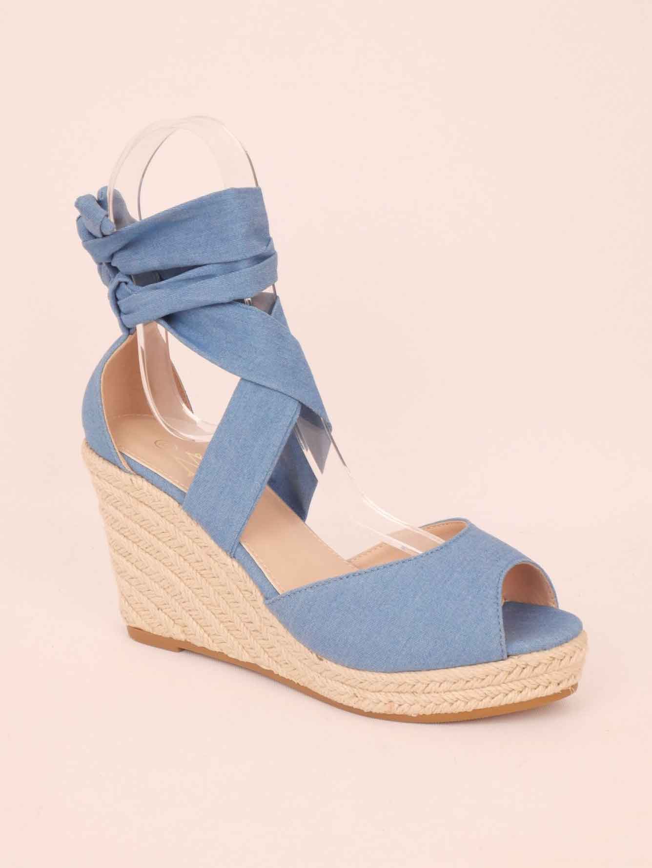 Malucca - Espadrillos med klack och knytband