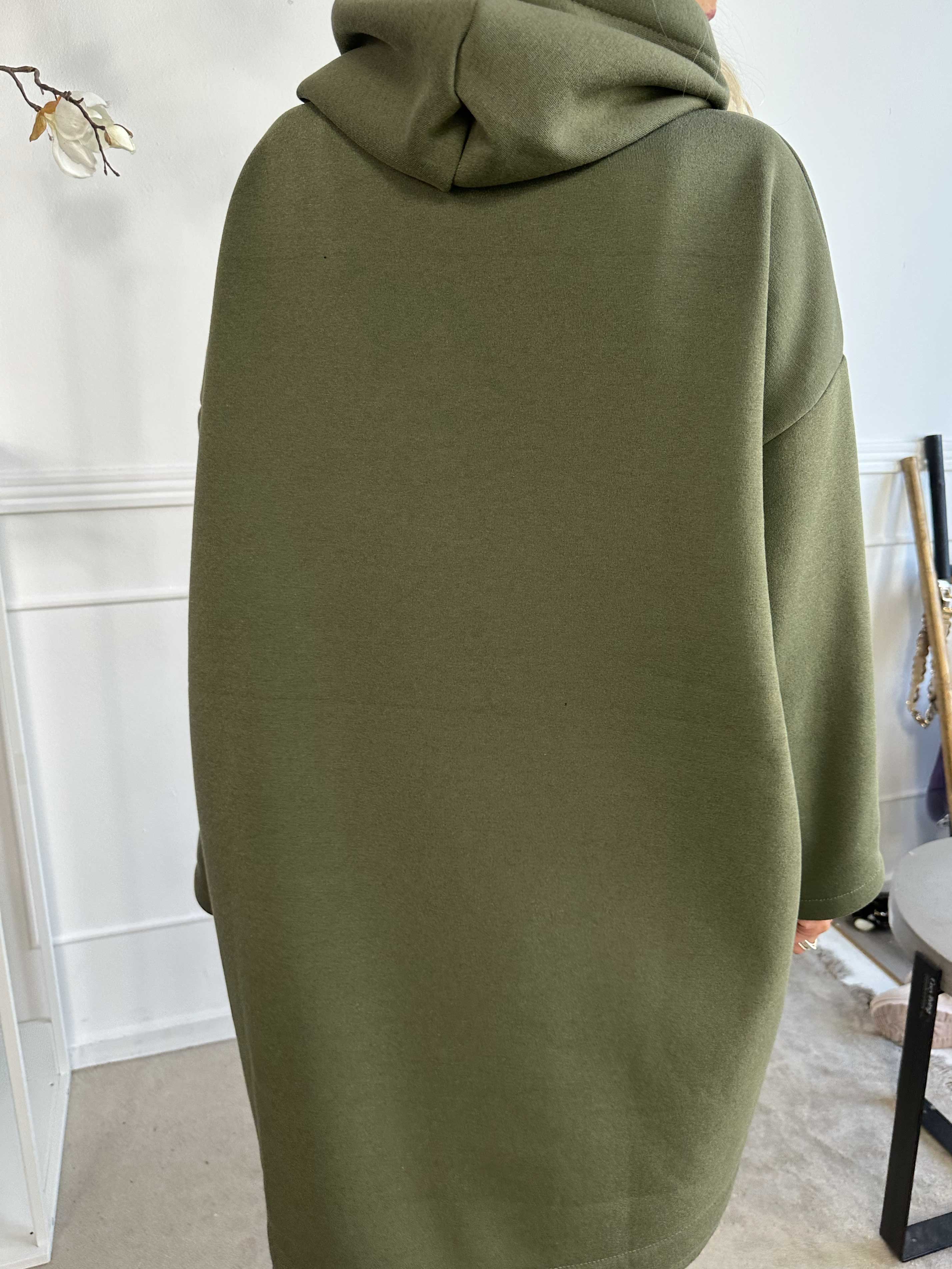 Adea - Mjuk hoodie med dragkedja och fuskpälskant