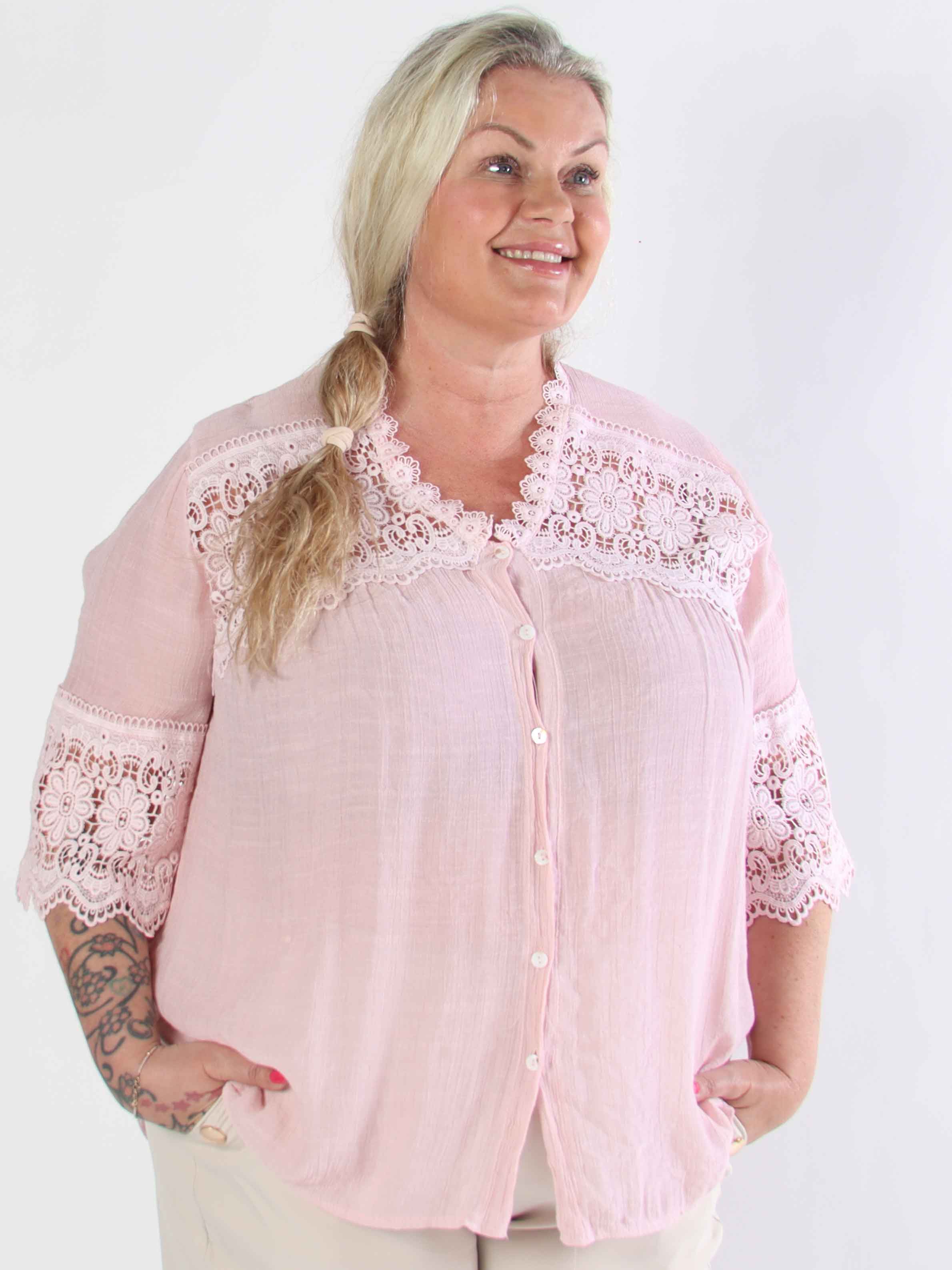 Alva - Söt tunika i plusstorlek med söta broderade ärmar