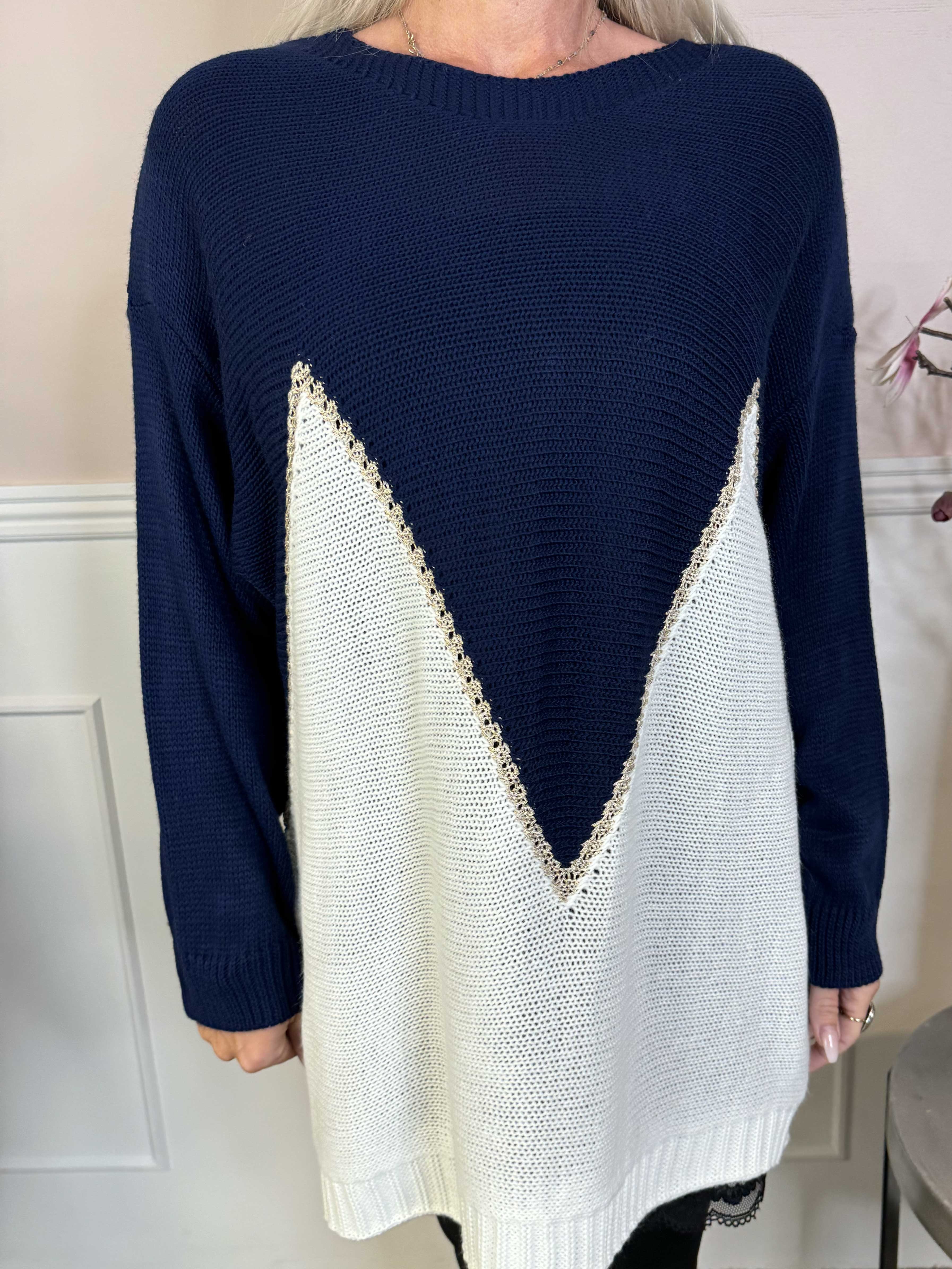 Amara Short - Tvåfärgad stickad blus med gulddetaljer